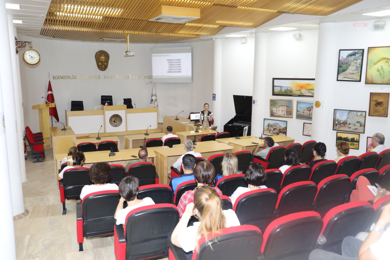 BURHANİYE BELEDİYESİ PERSONELİNE, UYUŞTURUCU İLE MÜCADELE SEMİNERİ
