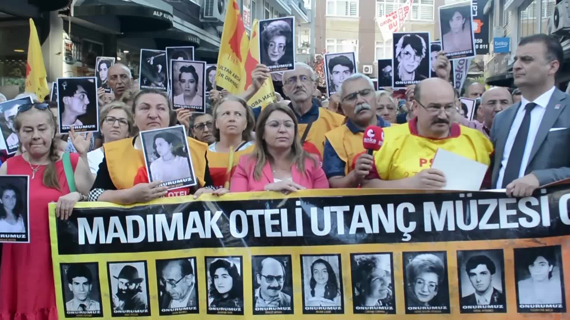 MADIMAK KATLİAMINDA KATLEDİLEN AYDINLAR, SAMSUN’DA ANILDI: “UNUTMAK; ASIM BEZİRCİ'NİN KALEMİNE, HASRET GÜLTEKİN'İN BAĞLAMASINA, NESİMİ ÇİMEN'İN CURASINA İHANETTİR”