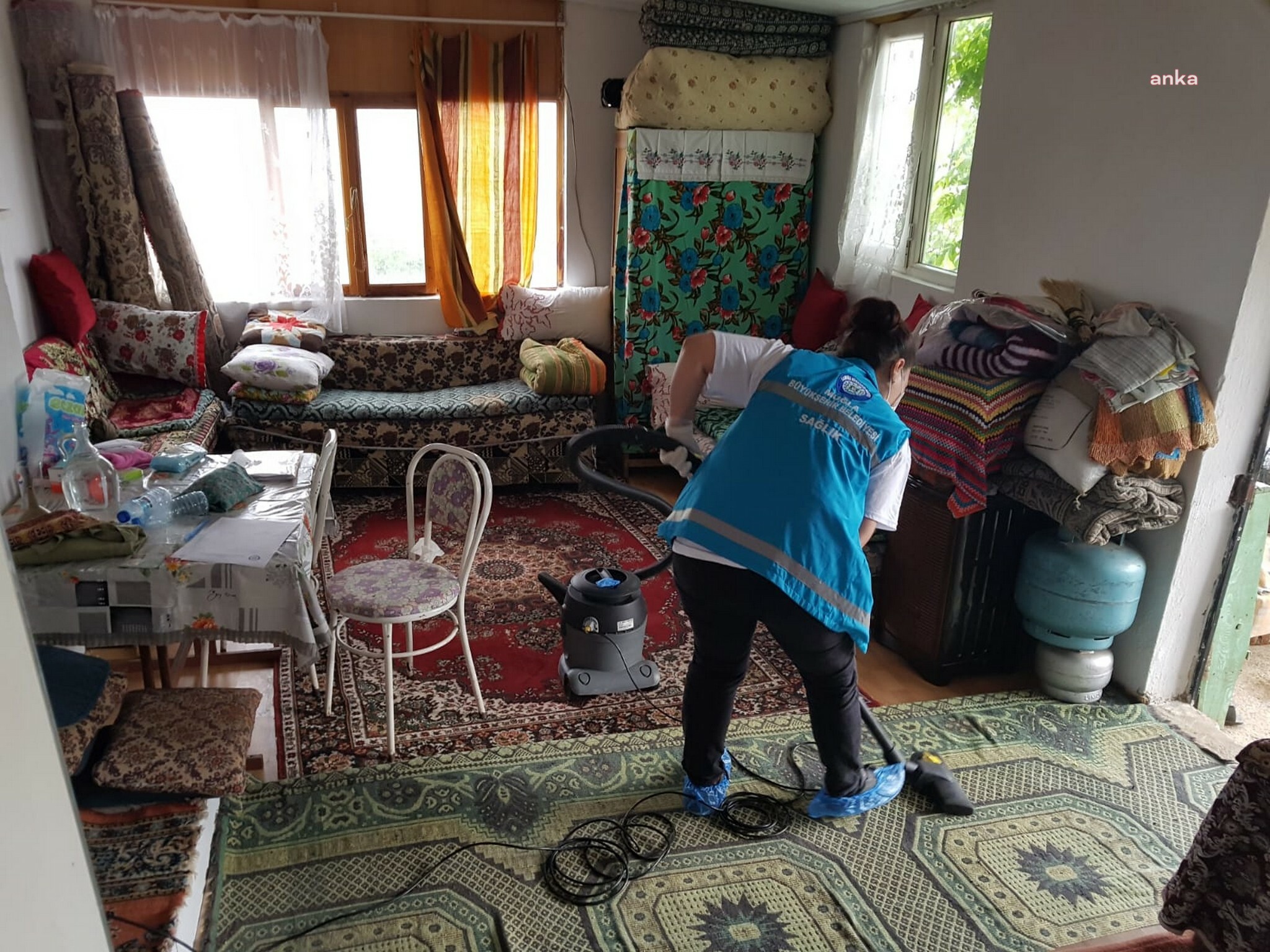 MUĞLA BÜYÜKŞEHİR, "KIRSALDAKİ ÇINARLAR" PROJESİ KAPSAMINDA HİZMETLERİNİ SÜRDÜRÜYOR