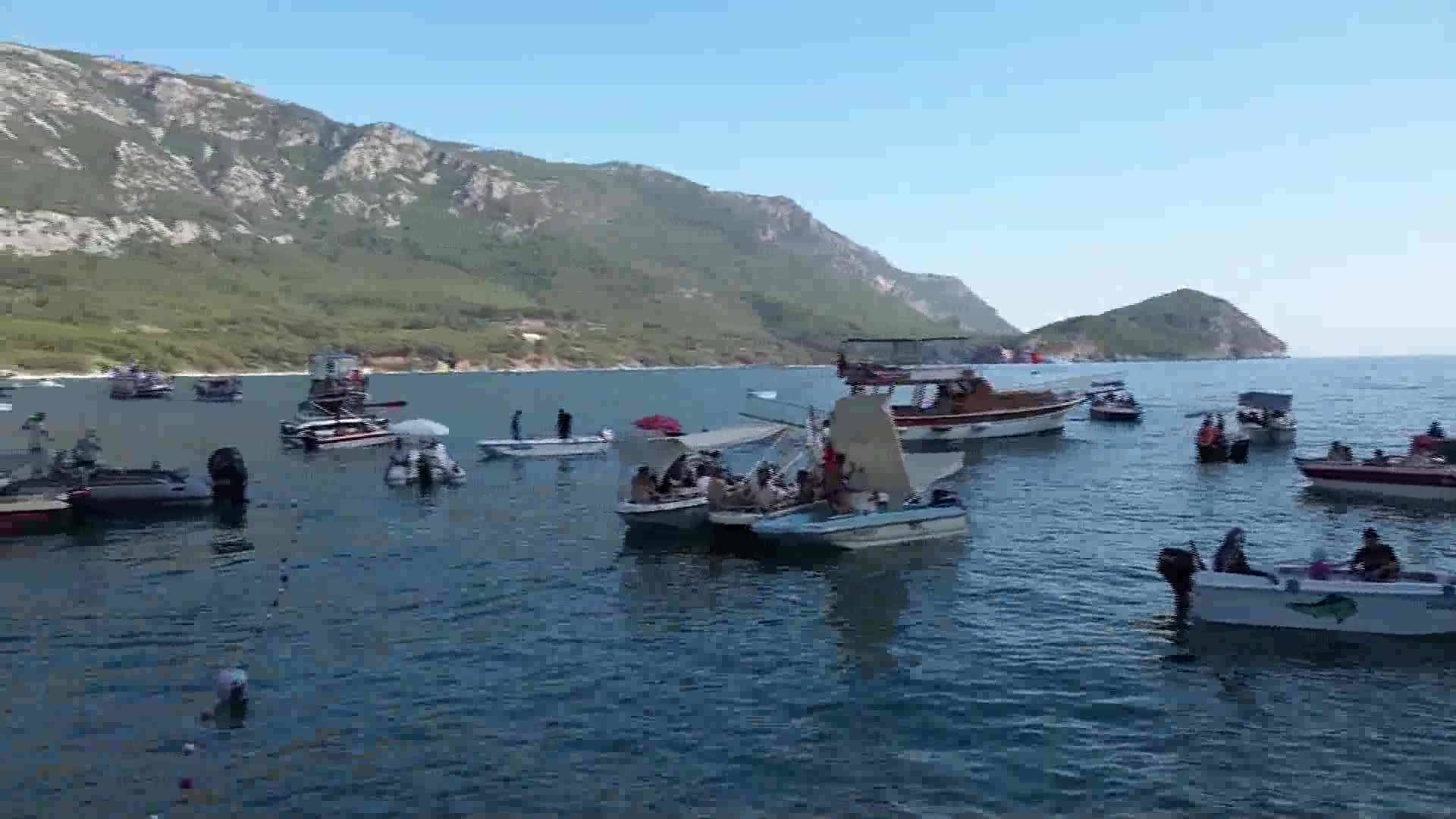 KUMLUCA BELEDİYESİ 31. KARAÖZ DENİZCİLİK VE KABOTAJ BAYRAMI KUTLAMALARI RENKLİ GÖRÜNTÜLERE SAHNE OLDU