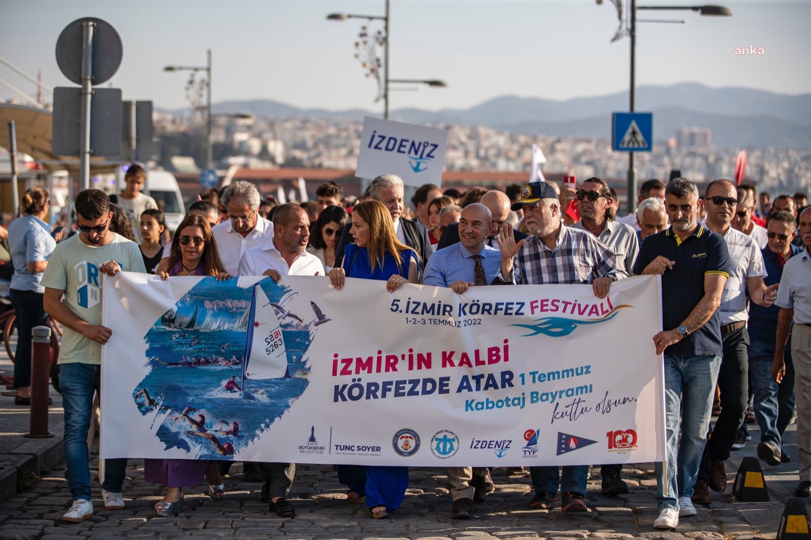 İZMİR KÖRFEZ FESTİVALİ BAŞLADI