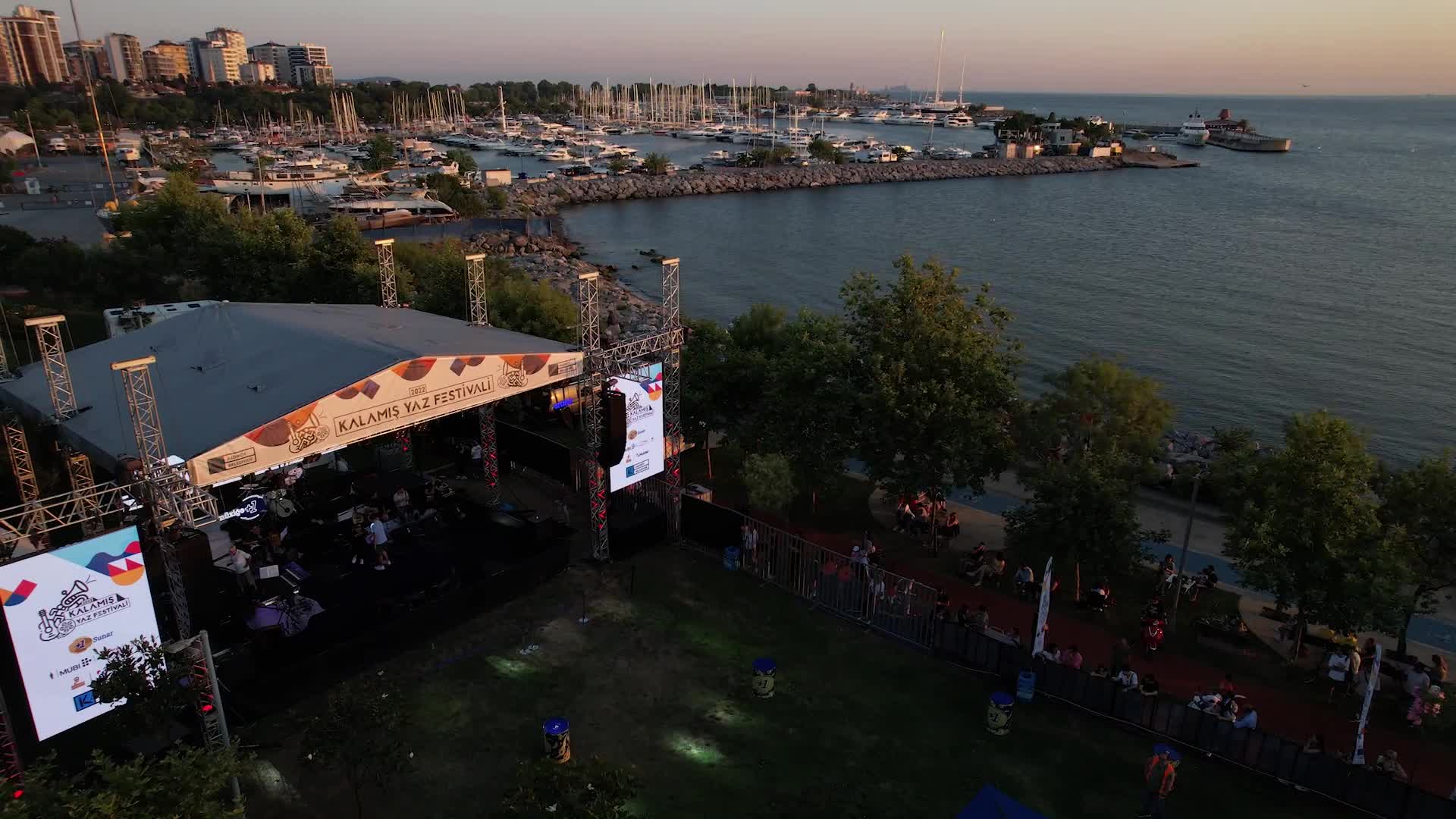 2. KALAMIŞ YAZ FESTİVALİ, NAZAN ÖNCEL KONSERİ İLE BAŞLADI