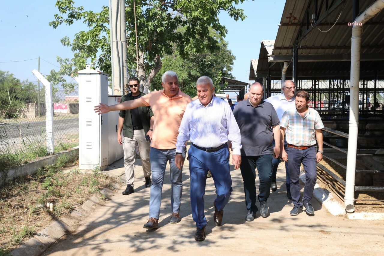 EFELER BELEDİYE BAŞKANI ATAY, BAYRAM ÖNCESİ HAYVAN PAZARINI ZİYARET ETTİ