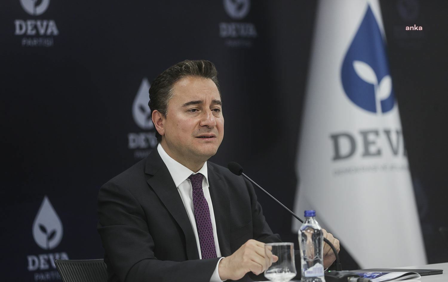 BABACAN: “TÜRKİYE’Yİ ÖFKEDEN VE ŞİDDETTEN ARINDIRMAK HAYAT MEMAT MESELESİDİR”