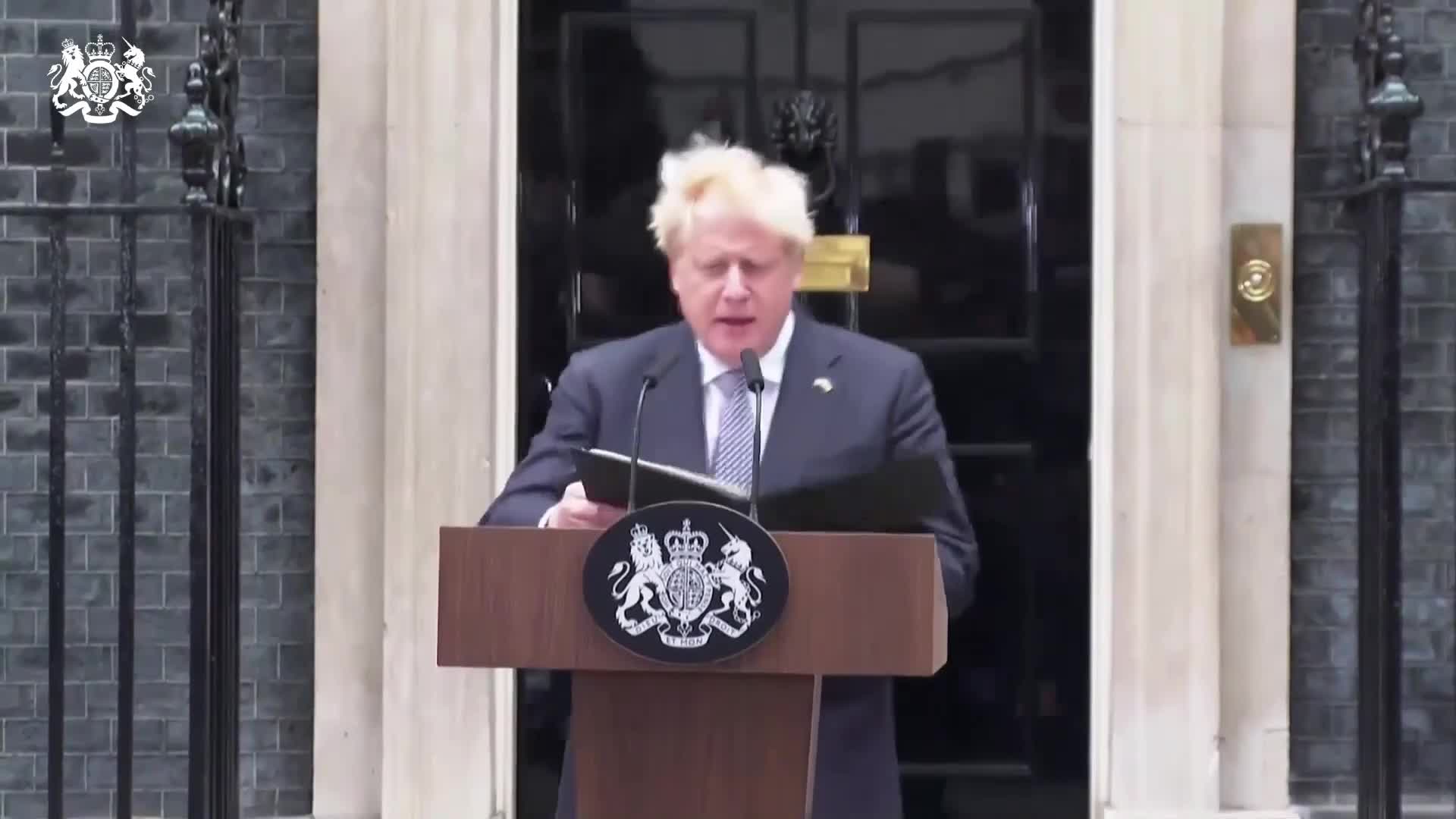 İNGİLTERE BAŞBAKANI BORİS JOHNSON İSTİFA ETTİ