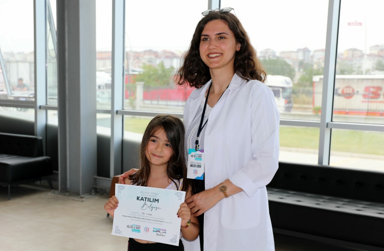 ÇERKEZKÖY’DE, ÇOCUK ATÖLYESİ’NİN 2. DÖNEMİ SONA ERDİ
