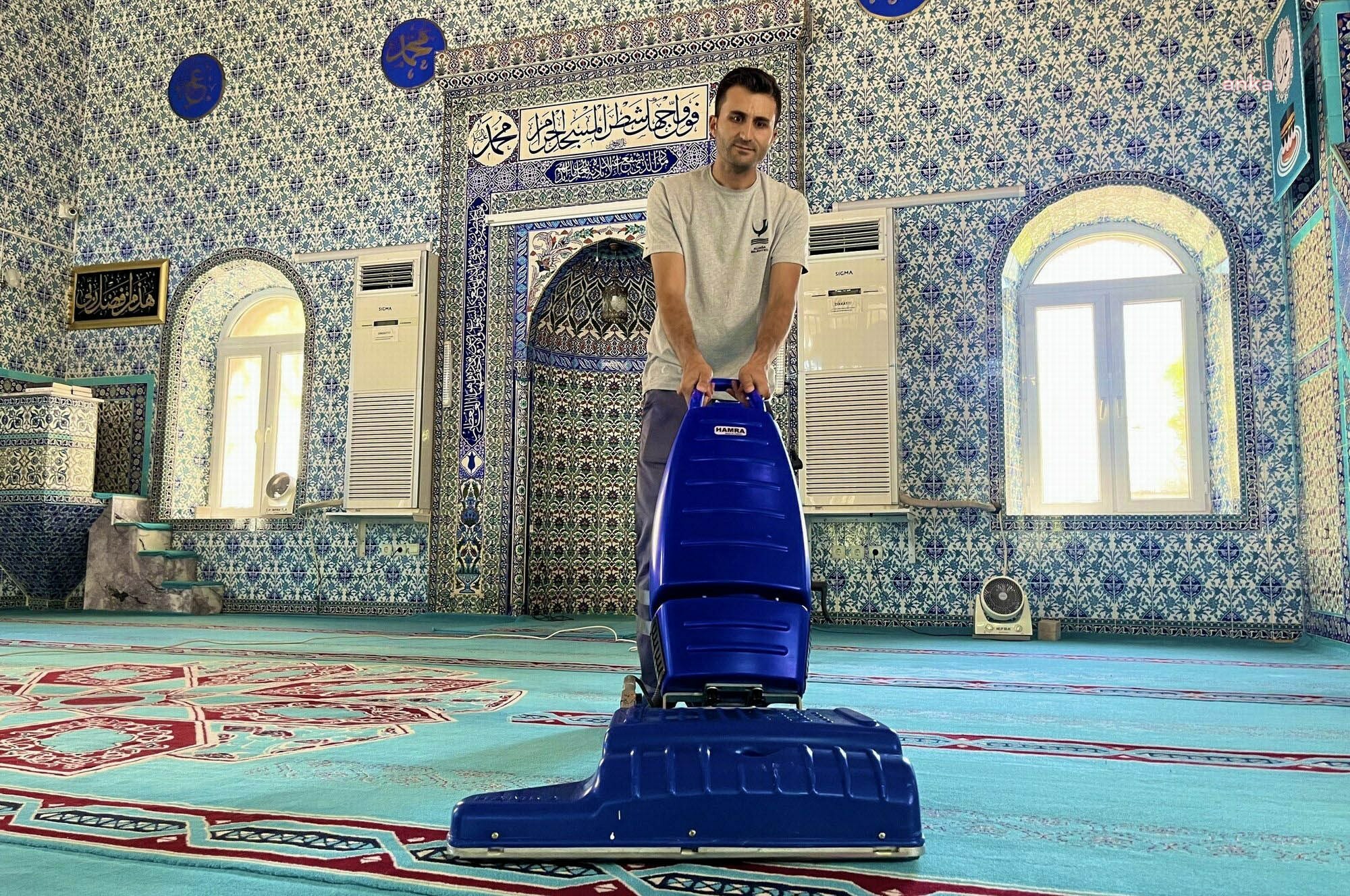 ALİAĞA’DA BAYRAM TEMİZLİĞİ