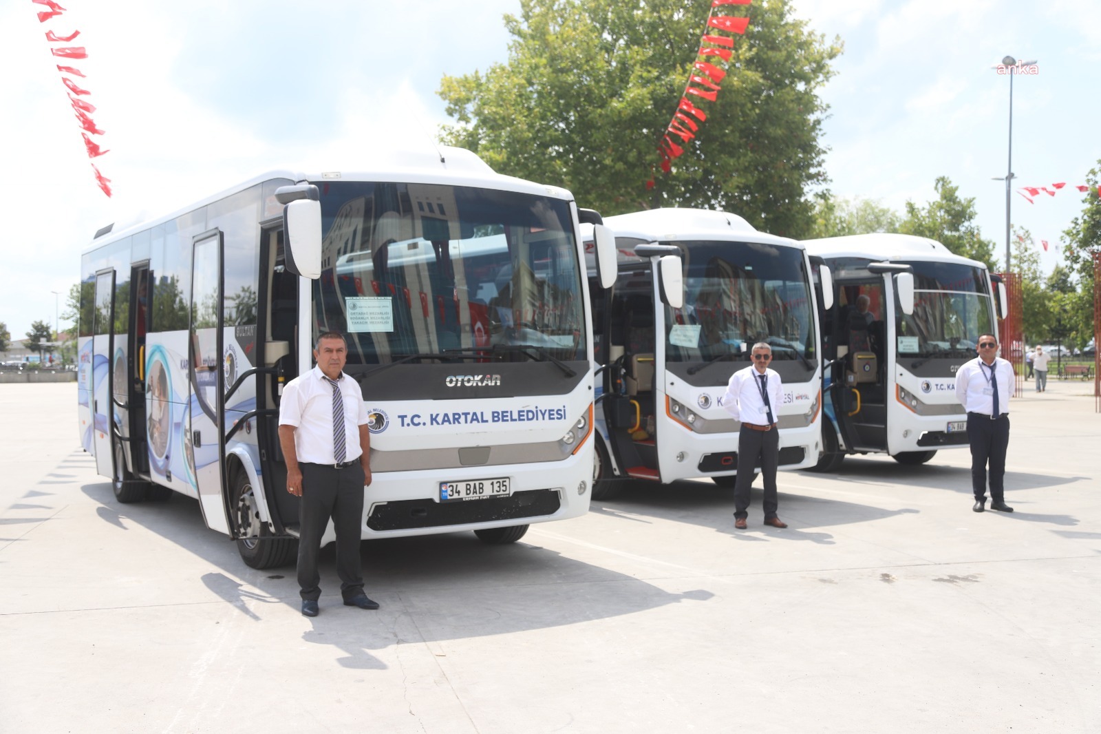KARTAL BELEDİYESİ, BAYRAMDA MEZARLIKLARA ÜCRETSİZ RİNG SEFERLERİ DÜZENLİYOR