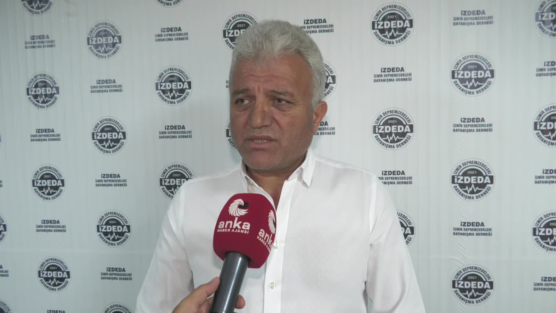 BAYRAMI BURUK GEÇİREN İZMİRLİ DEPREMZEDELER: "HEM OLMAYAN EVİN KREDİSİNİ HEM KİRA ÖDÜYORUM, ÇIKMAZIN İÇİNDEYİZ"