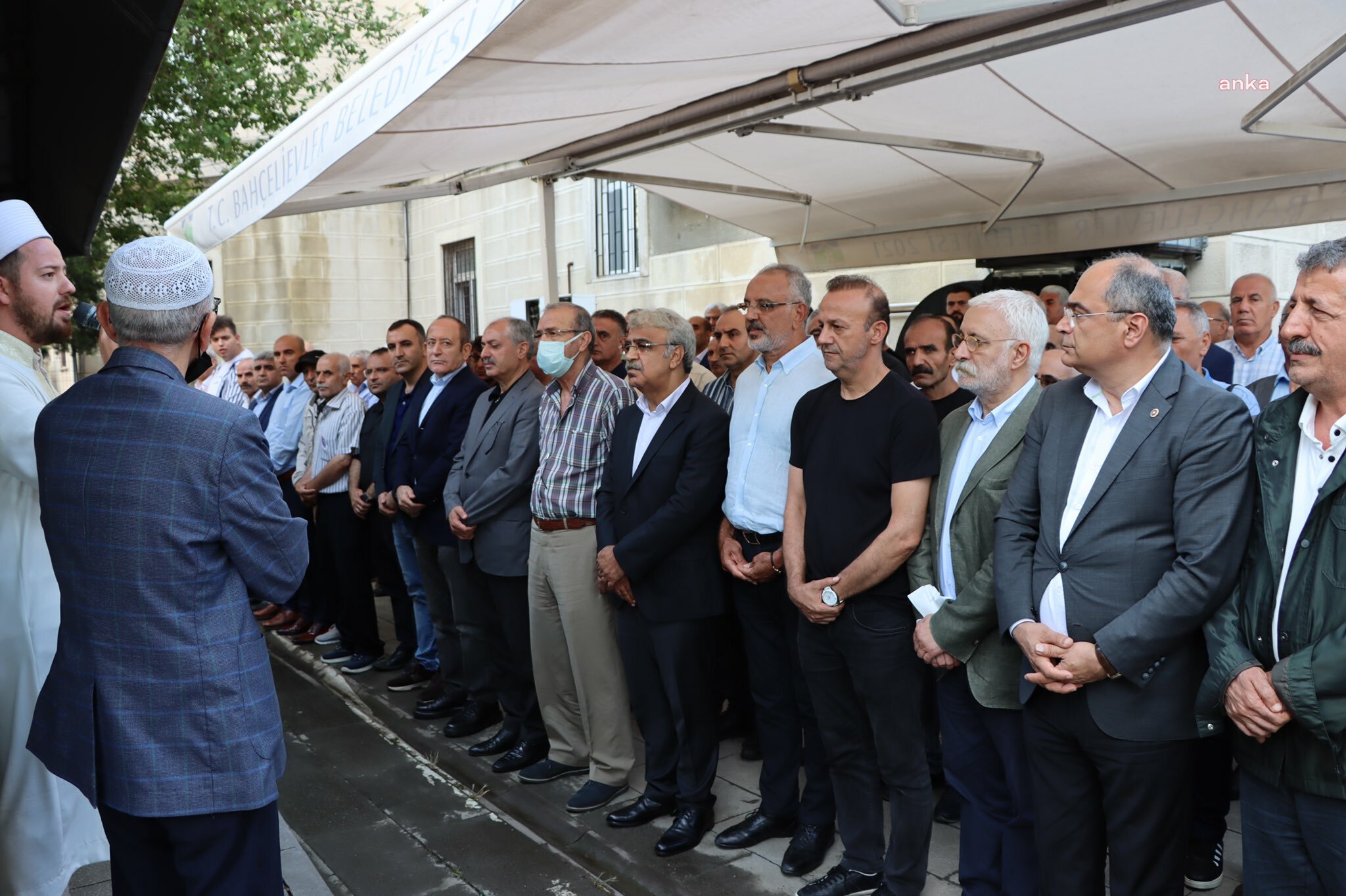 HDP EŞ GENEL BAŞKANI BULDAN’IN BABASI HALİS YÜZER, SON YOLCULUĞUNA UĞURLANDI