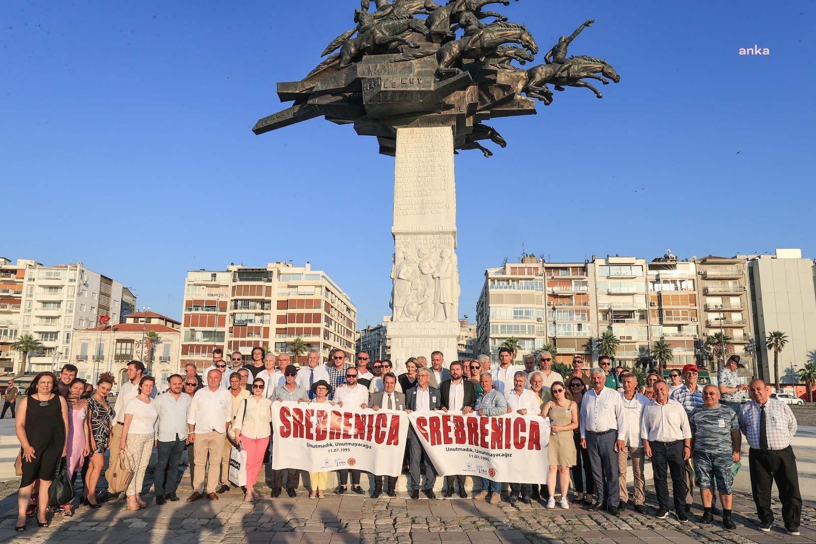 BAŞKAN BATUR'DAN SREBRENİTSA MESAJI