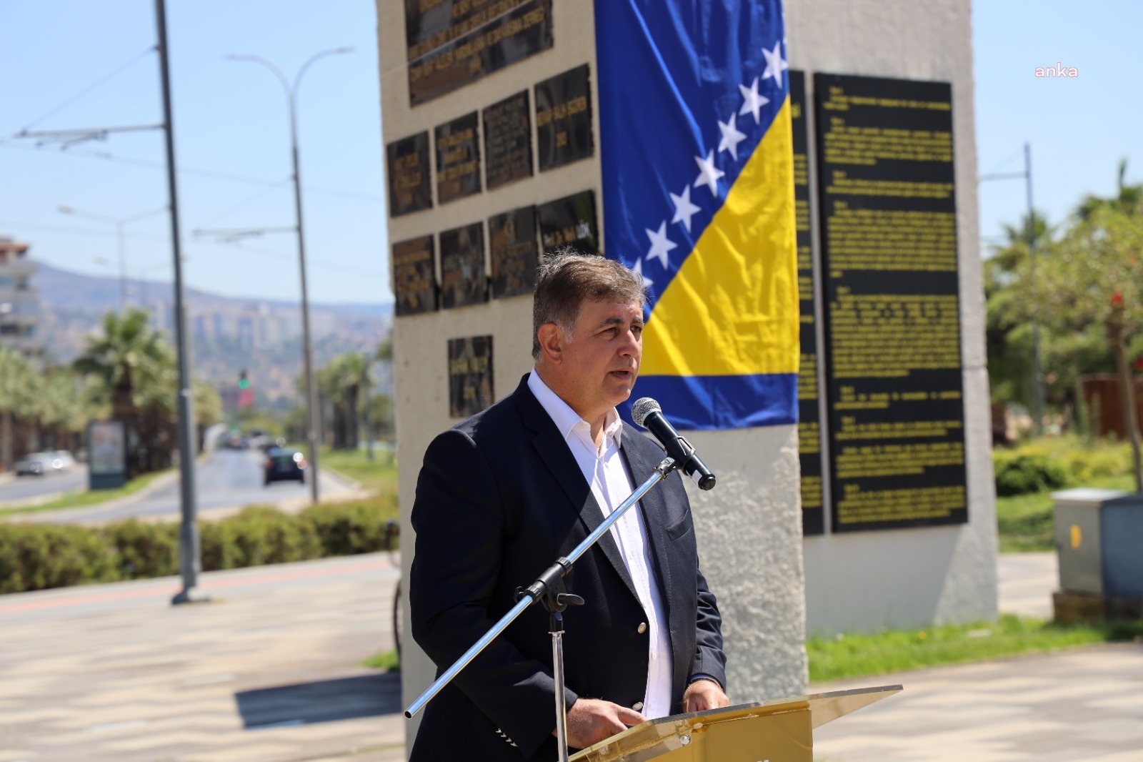 SREBRENİTSA, KARŞIYAKA’DA ANILDI