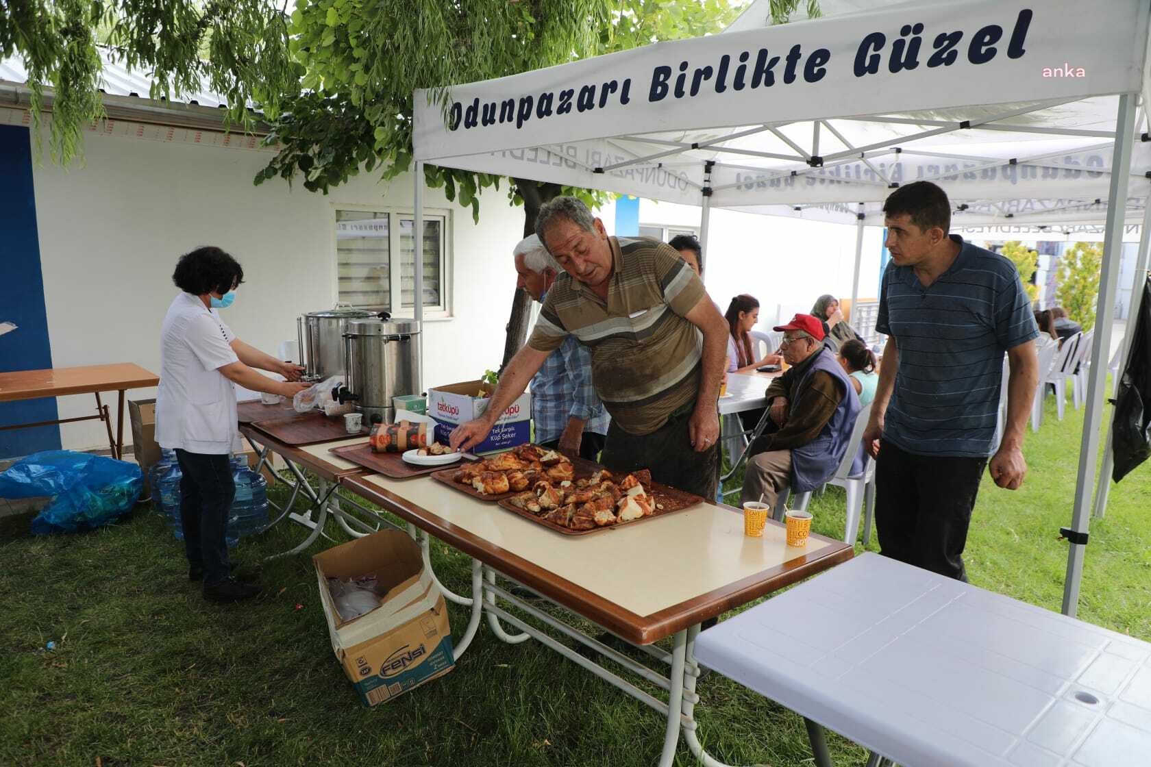 ODUNPAZARI BELEDİYESİ’NİN ÜCRETSİZ KURBAN KESİM ALANI TAM NOT ALDI