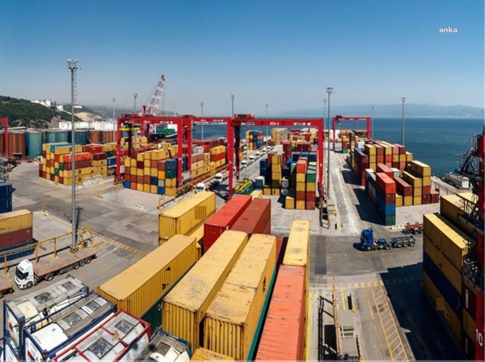 TİCARET BAKANLIĞI, TÜM GÜMRÜK MÜŞAVİRLERİNDEN GÜNCEL 'TEMİZ KAĞIDI' İSTEDİ: "HÜKÜM GİYMİŞ OLANLARIN İŞ TAKİPLERİNİ ÖNLEYİN, DURUMU 31 AĞUSTOS’A KADAR BİLDİRİN”