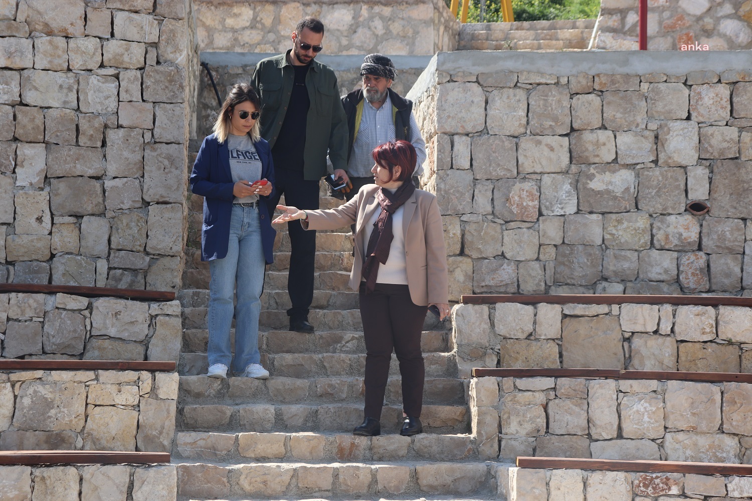 KARABURUN'DA ÇİFTE AÇILIŞ