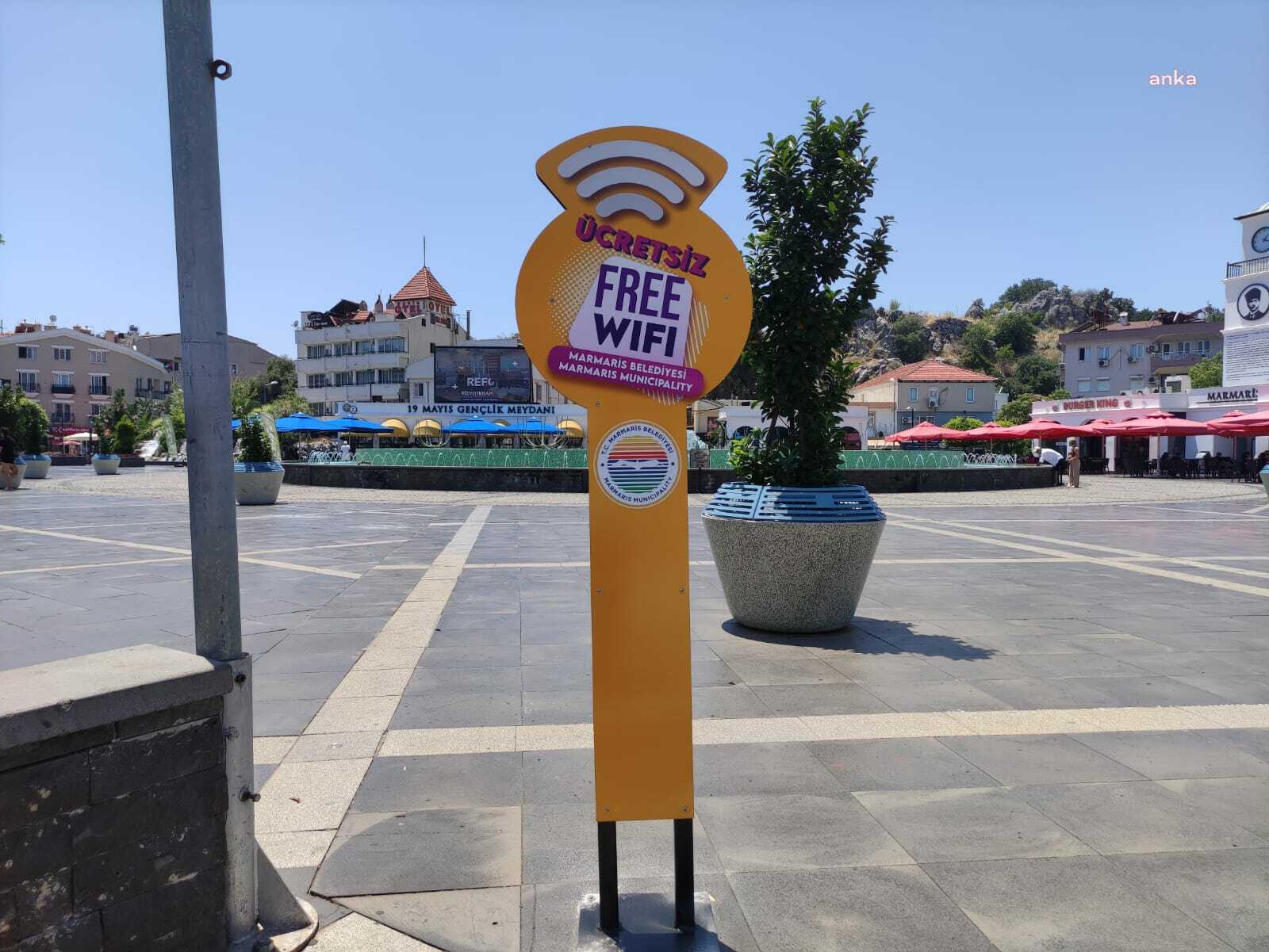 MARMARİS BELEDİYESİ, 19 MAYIS GENÇLİK MEYDANI’NDA ÜCRETSİZ İNTERNET HİZMETİ BAŞLATTI