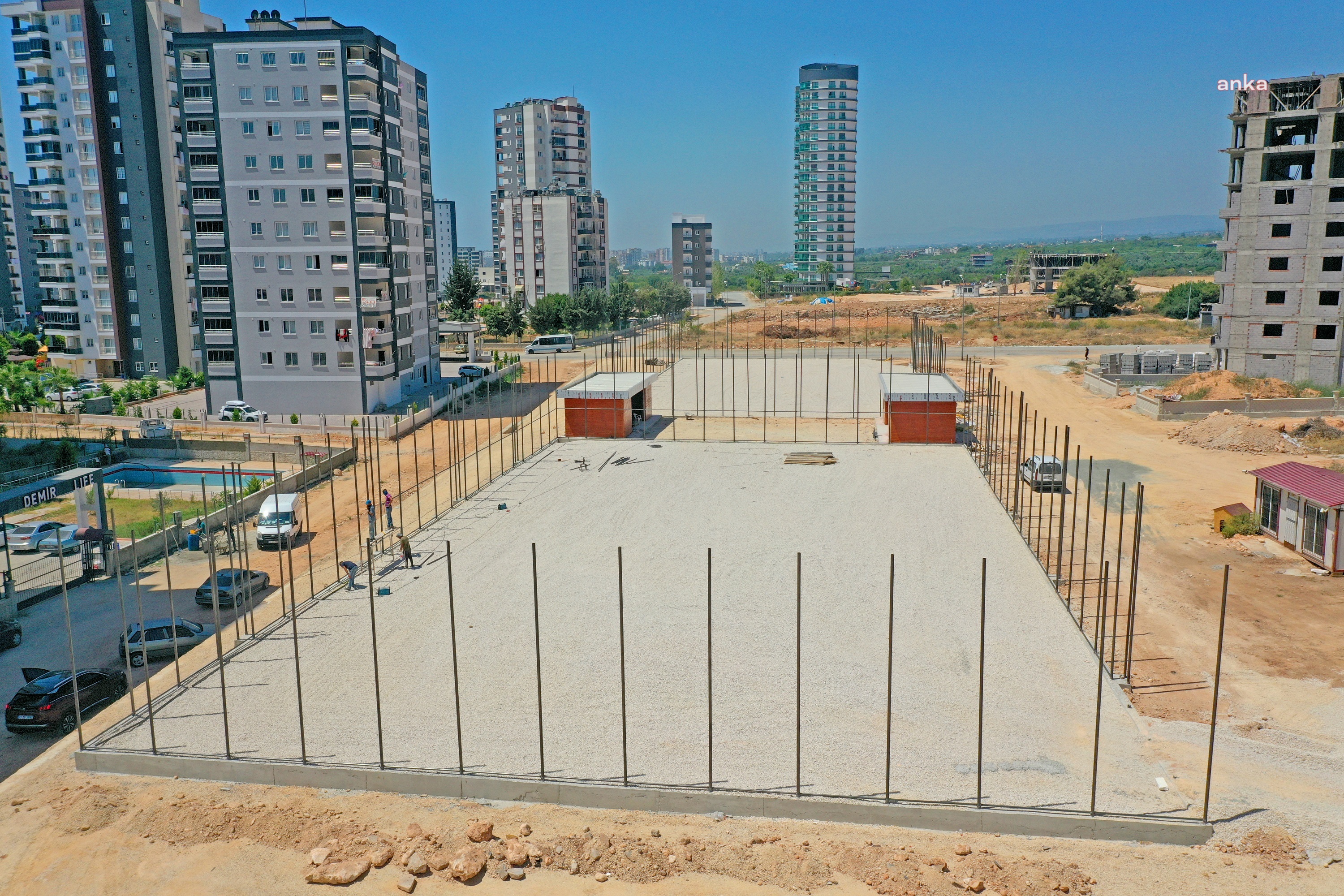 MEZİTLİ BELEDİYESİ’NDEN AKDENİZ MAHALLESİ’NE SPOR KOMPLEKSİ