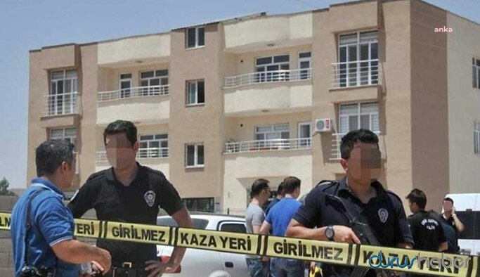 CEYLANPINAR SUİKASTINDA POLİS OĞLUNU KAYBEDEN BABA MUSTAFA YUMUŞAK: “İLGİLENEN OLMADI. ARAŞTIRMA ÖNERGESİ VERMİŞLER MECLİS’E. MHP VE AK PARTİ’NİN OYLARIYLA REDDEDİLDİ. İNSANIN AKLINA TÜRLÜ TÜRLÜ ŞEYLER GELİYOR. NİYE BUNDAN GOCUNUYORLAR?”