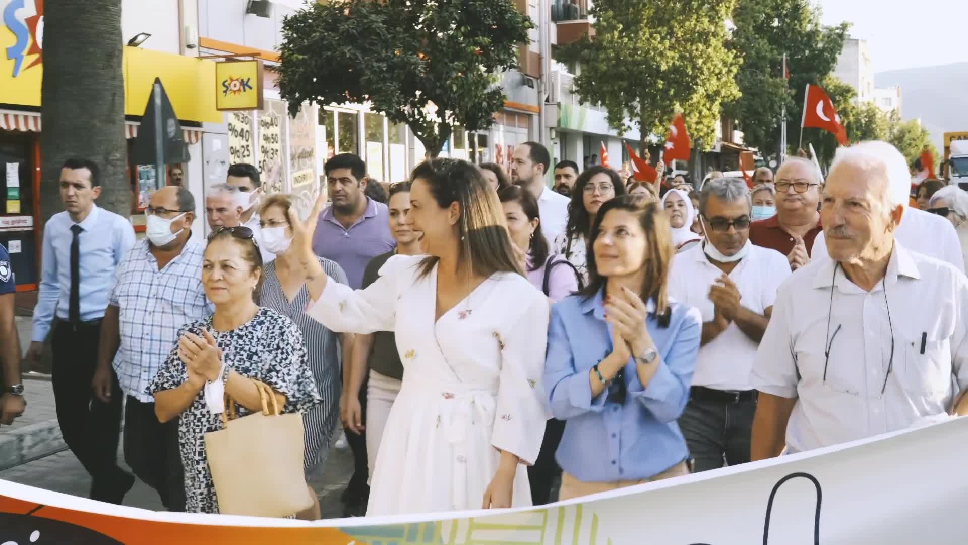 PAMUCAK SAHİLİ ‘WHAT A FEST’E EV SAHİPLİĞİ YAPACAK