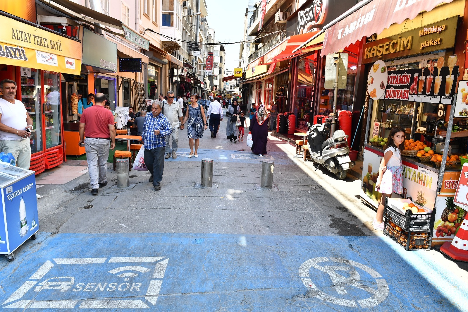 İZMİR KEMERALTI ÇARŞISI BAŞTAN AŞAĞI YENİLENECEK