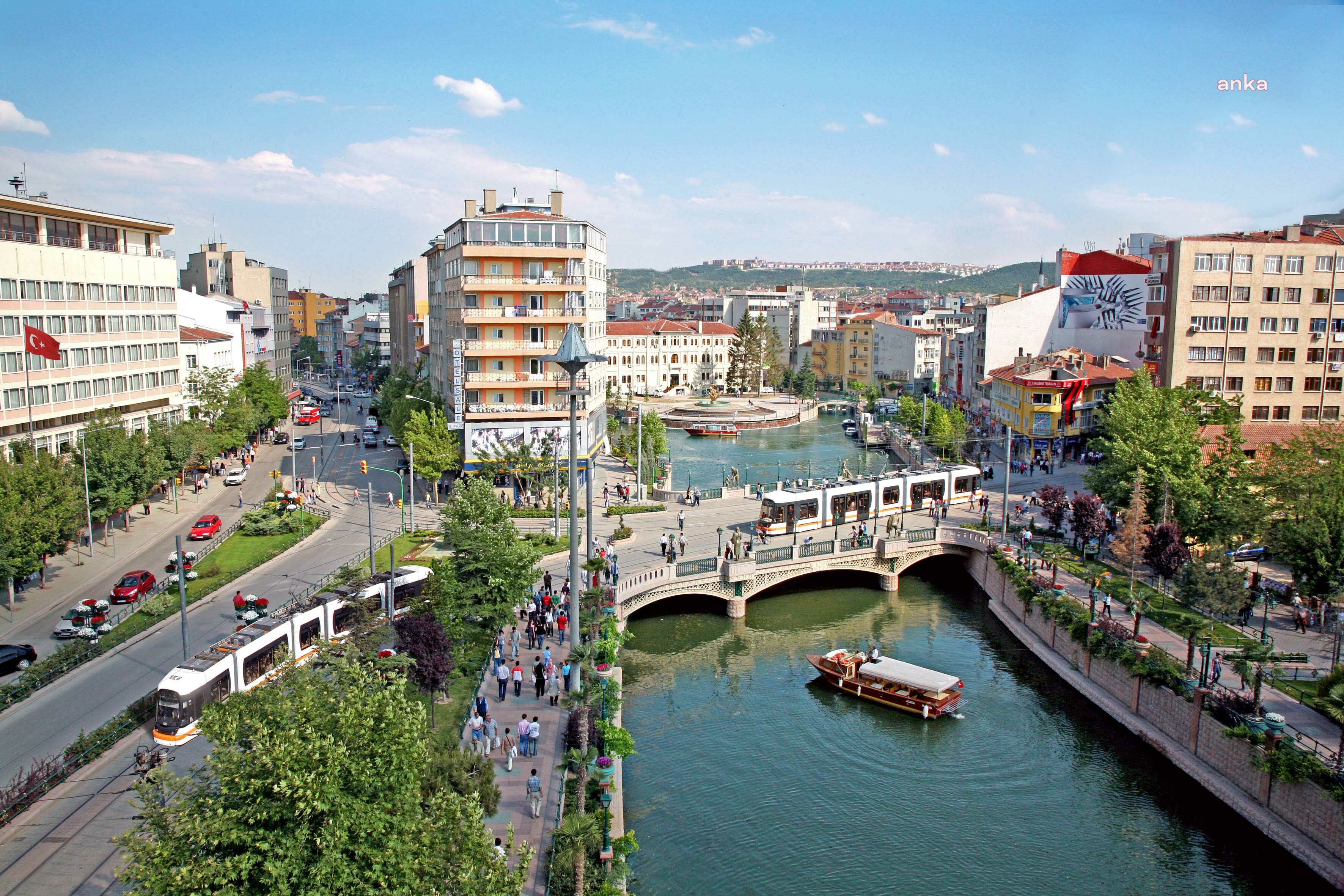 ESKİŞEHİR ‘ÖĞRENCİ BAŞKENTİ’ SEÇİLDİ