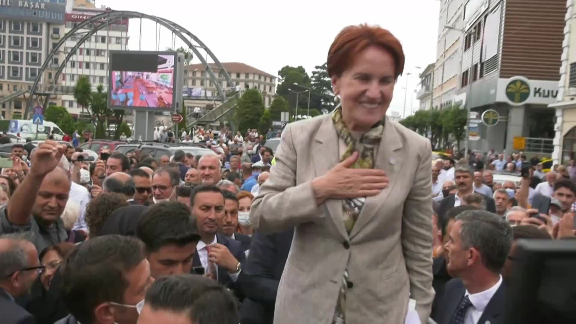 MERAL AKŞENER GİRESUN BULANCAK'TA: "FINDIK TABAN FİYATI 74 LİRA OLMAK ZORUNDADIR"