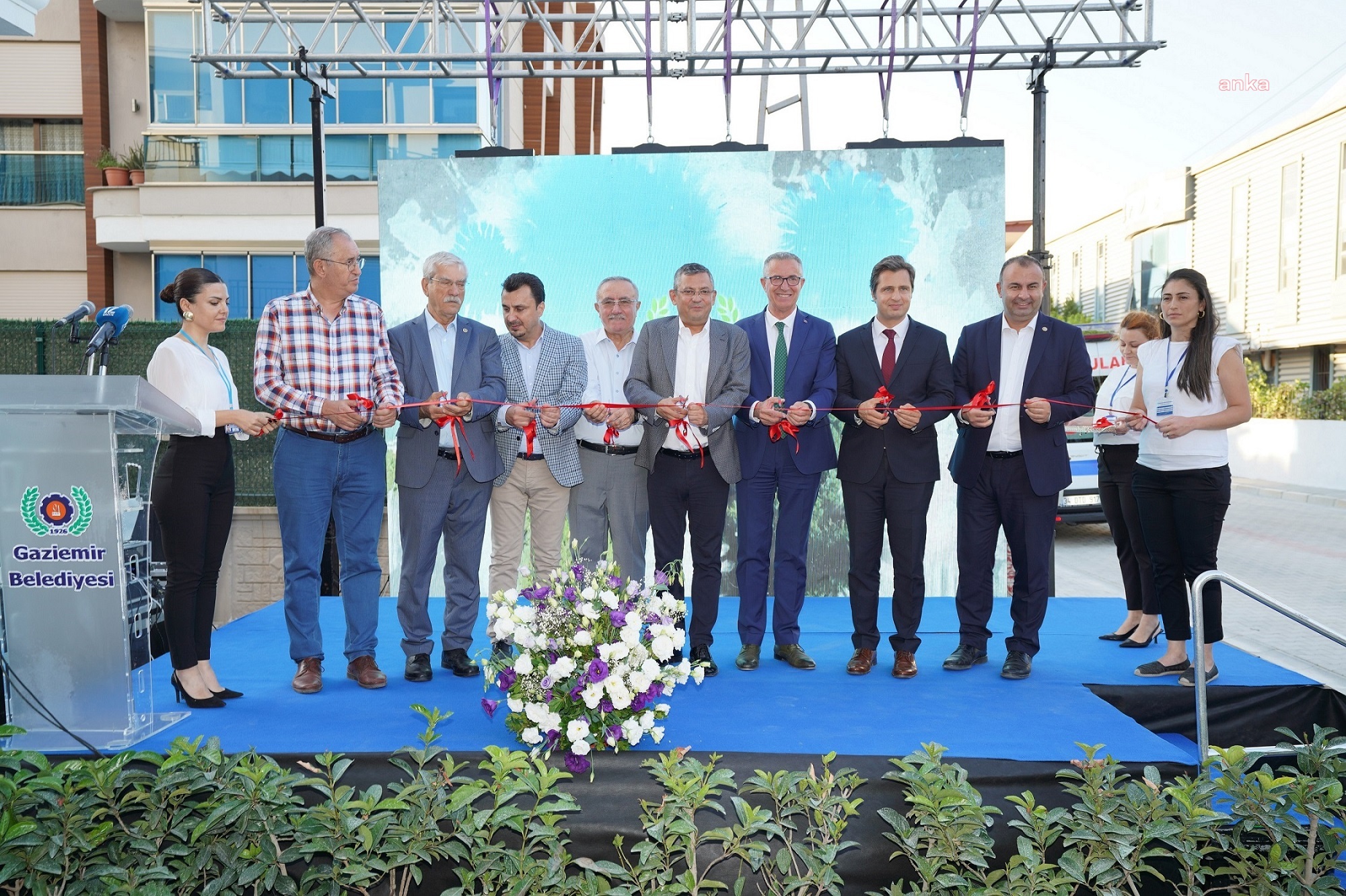 GAZİEMİR SARNIÇ TOPLUM MERKEZİ AÇILDI