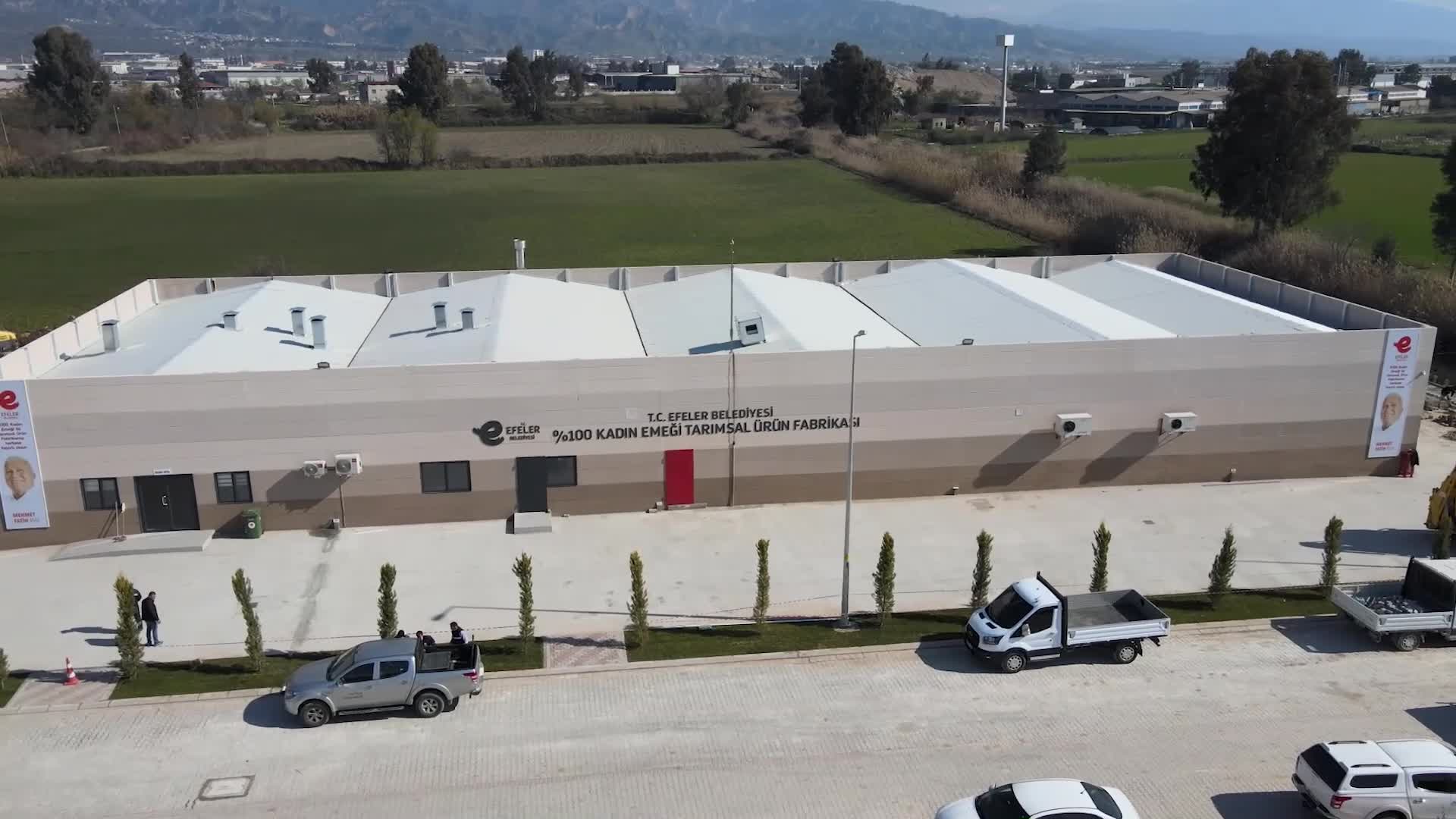EFELER BELEDİYESİ’NDEN SICAK HAVALARDA LİMONATA İKRAMI