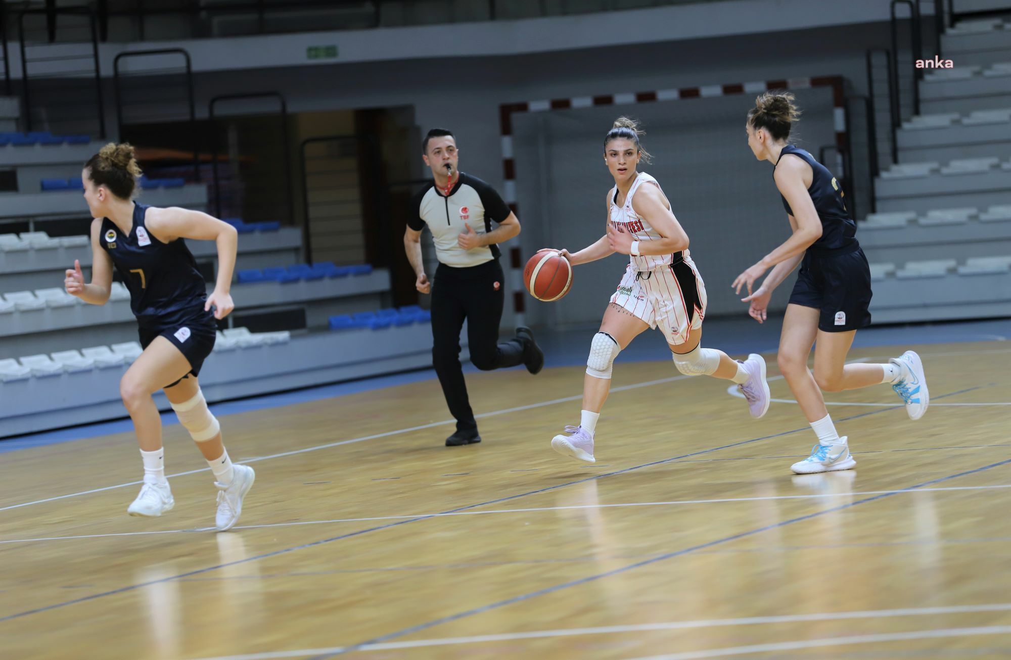 TURGUTLU BELEDİYESPOR GELECEĞİN KADIN SPORCULARINI ARIYOR