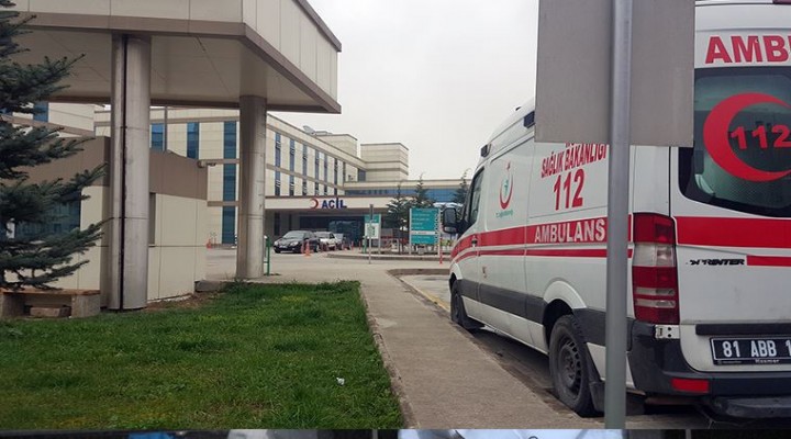 KORONAVİRÜS ŞÜPHESİYLE BAŞKA HASTANEYE SEVK EDİLEN KIZINI KAÇIRDI