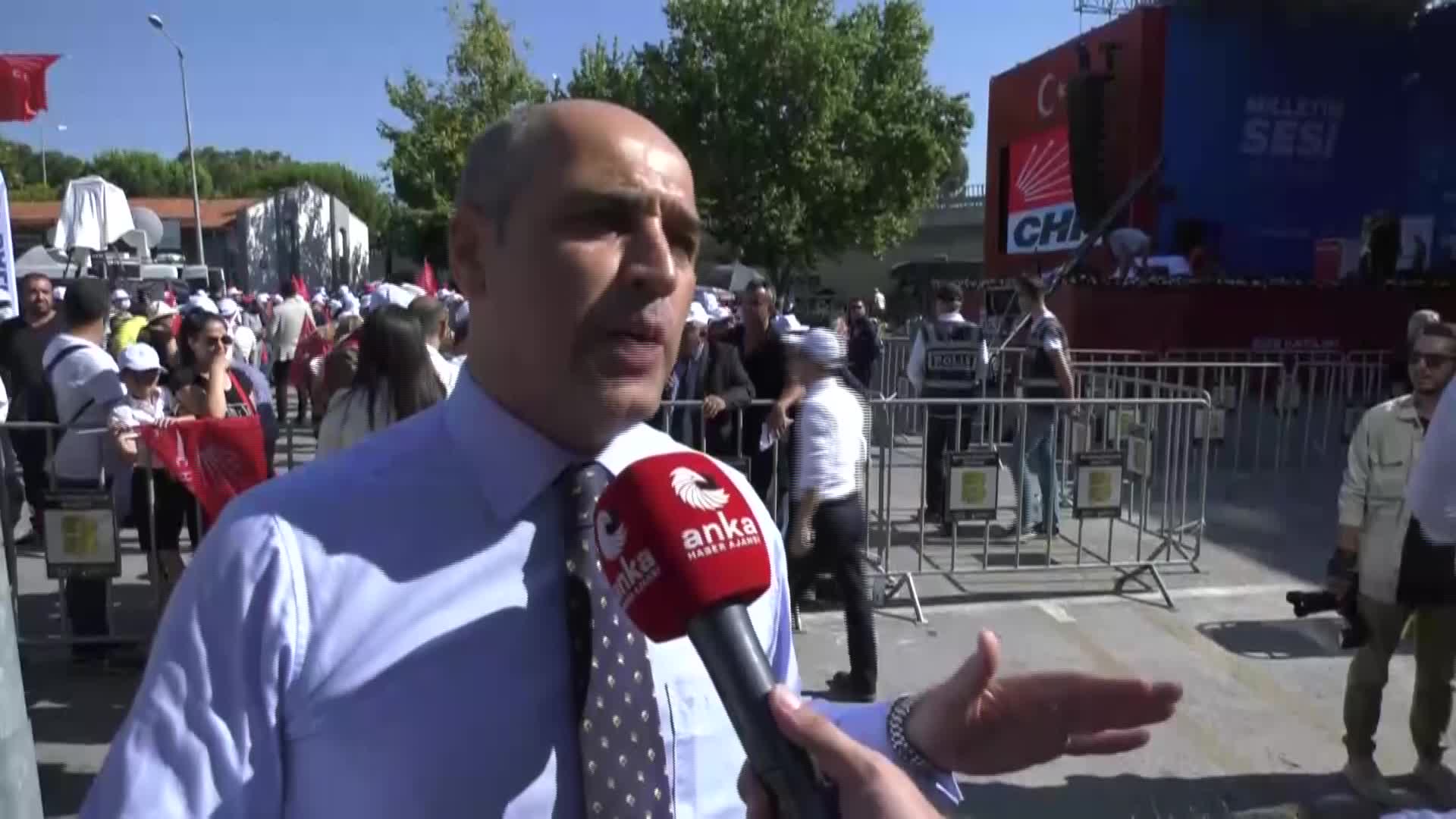 “MİLLETİN SESİ MİTİNGİ” BALIKESİR'DE. FİKRET ŞAHİN: “AKP İKTİDARI ARTIK SİYASİ ÖMRÜNÜ TAMAMLAMIŞ DURUMDA”
