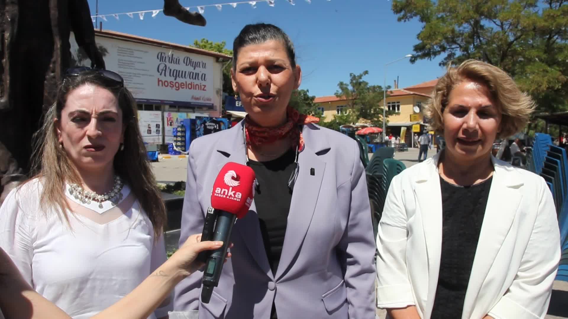 CHP KADIN KOLLARI MYK ÜYESİ PEHLİVAN: “ÇOCUĞUNA 1 LİRALIK ÇİKOLATAYI GÖTÜREMEYENLER VAR”