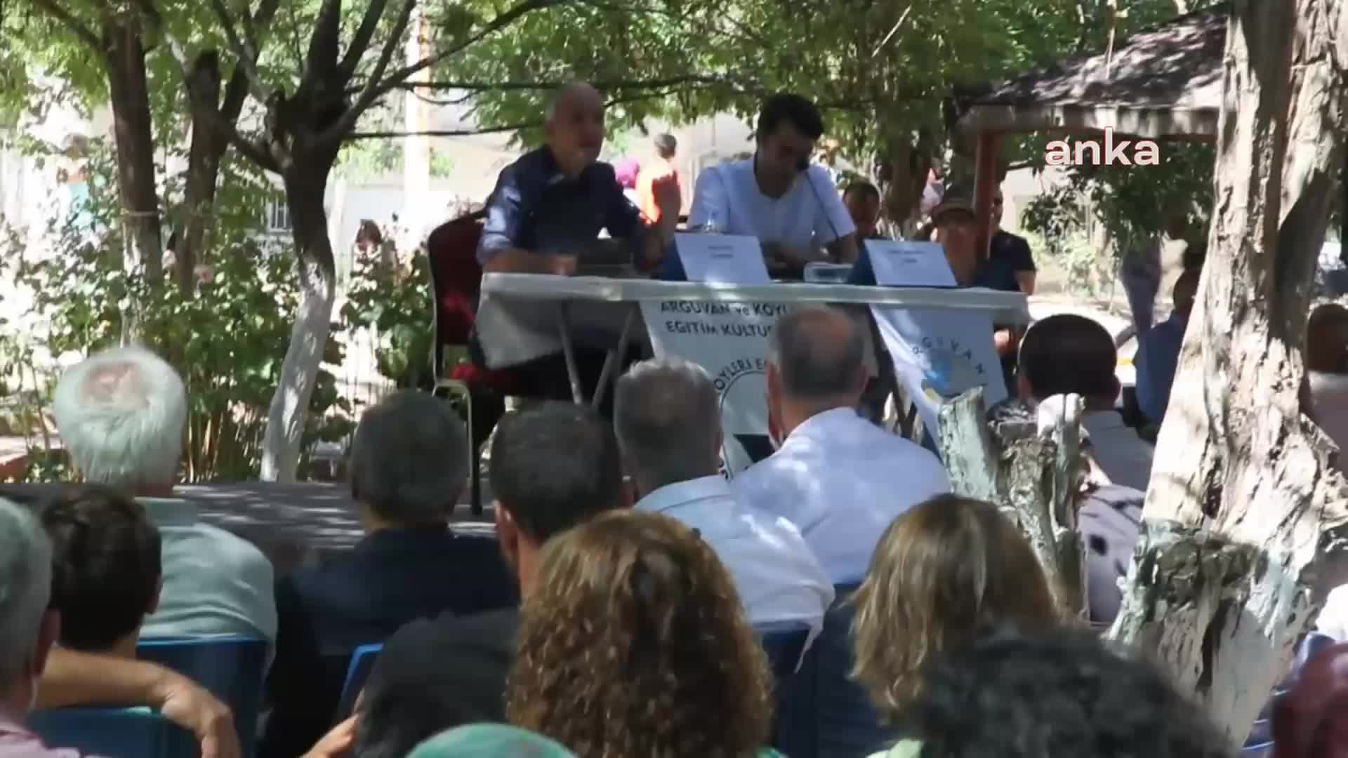 ARGUVAN ULUSLARARASI TÜRKÜ FESTİVALİNDE ‘EKONOMİ VE HAYAT’ KONULU PANEL DÜZENLENDİ… GAZETECİ ÇAPA: “TÜRKİYE’DEKİ EKONOMİK MODELE BENİM VERDİĞİM İSİM ‘ERDOĞANOMİCS.’ AKIL VE BİLİMLE HİÇBİR ALAKASI YOK”