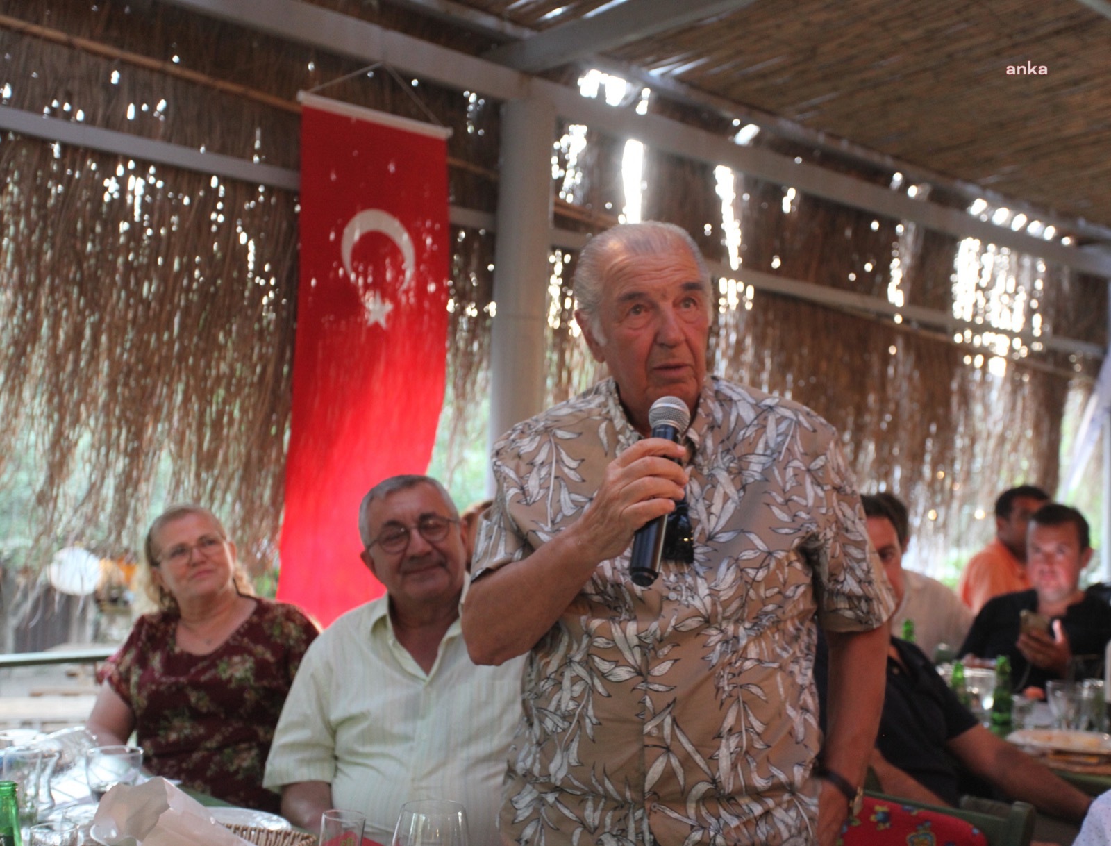 BASIN EMEKÇİLERİ, BODRUM'DA DÜZENLENEN GECEDE BULUŞTU