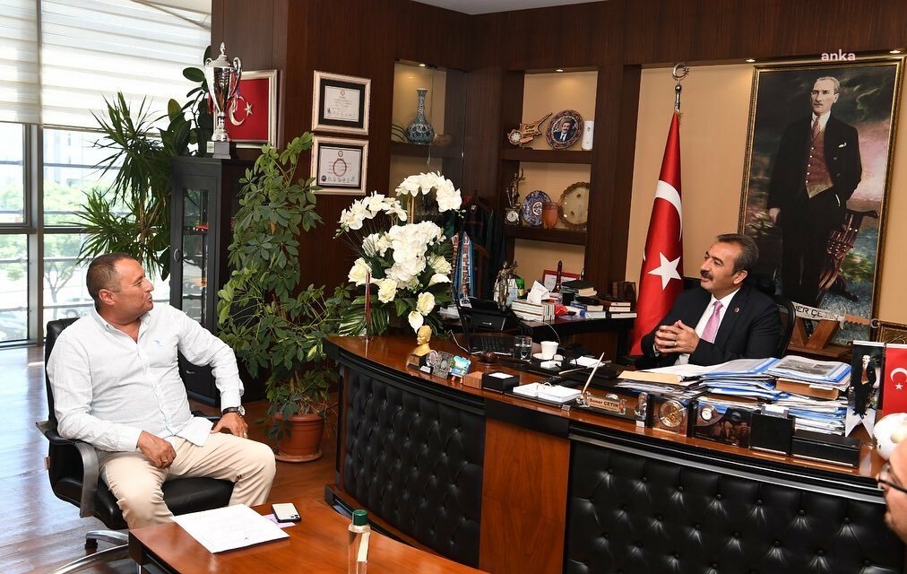 ÇUKUROVA BELEDİYE BAŞKANI SONER ÇETİN'E ANLAMLI DAVET