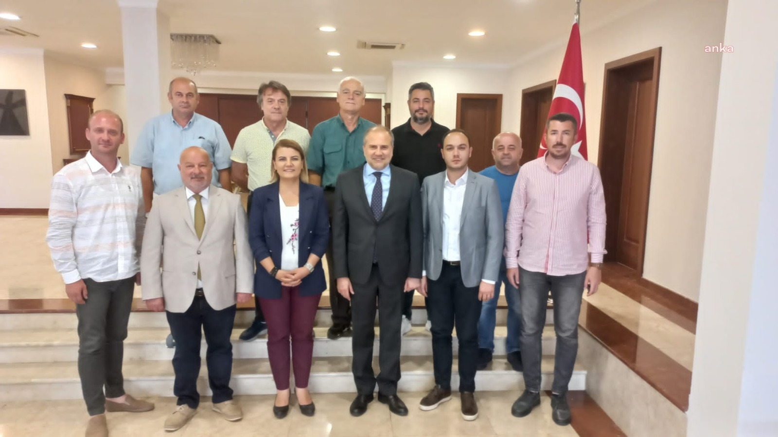 İZMİT BELEDİYE BAŞKANI HÜRRİYET VE BALKAN DERNEKLERİ, BÜYÜKELÇİ SEKİZKÖK’Ü ZİYARET ETTİ
