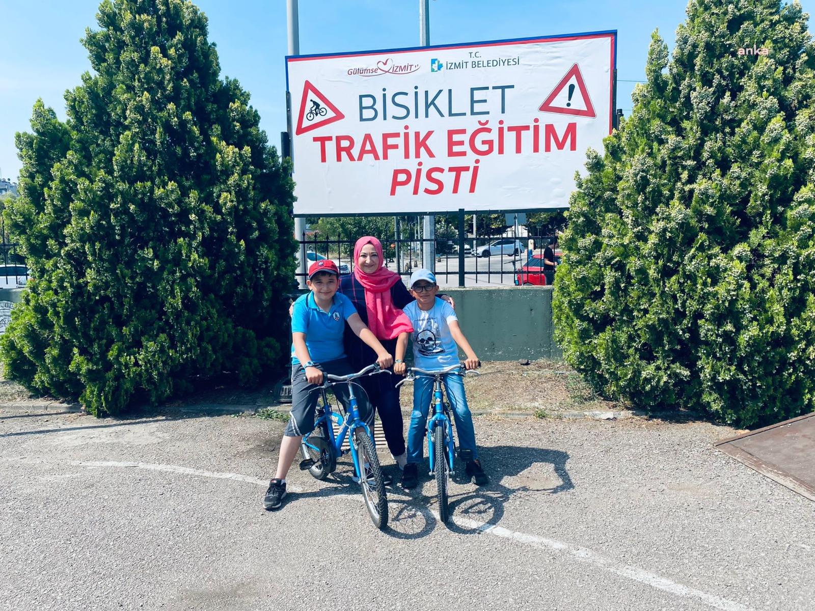 İZMİT BELEDİYESİ BİSİKLET EĞİTİM PİSTİ’NDE YAZ DÖNEMİ EĞİTİMLERİ DEVAM EDİYOR