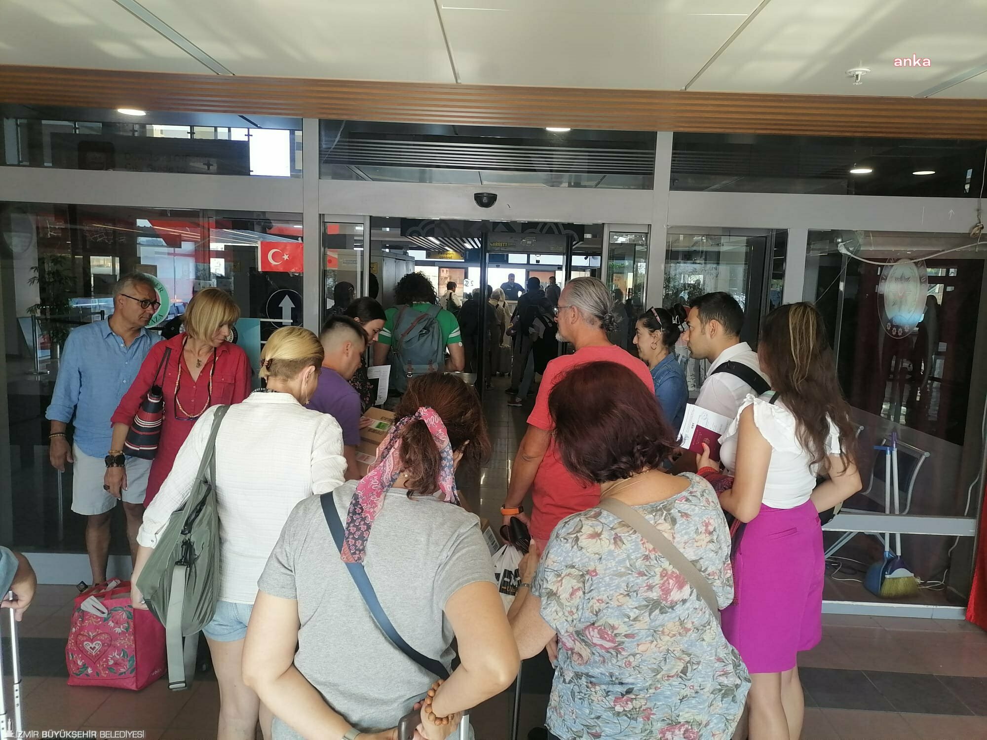 TÜİK: TURİZM GELİRİ GEÇEN YILIN AYNI ÇEYREĞİNE GÖRE YÜZDE 190,2 ARTTI