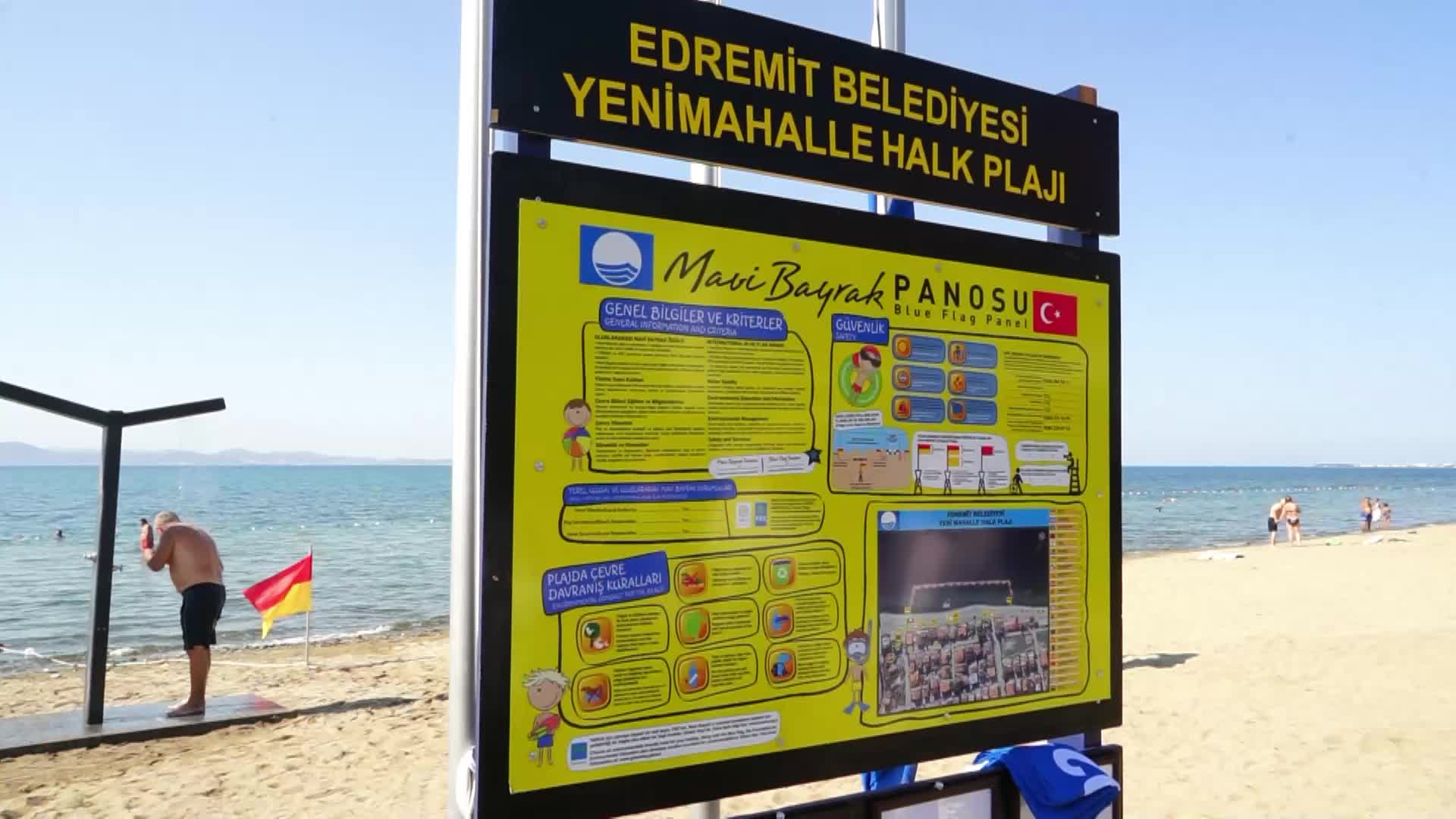 EDREMİT’TE AKÇAY YENİ MAHALLE HALK PLAJI’NA ‘MAVİ BAYRAK’ ÖDÜLÜ