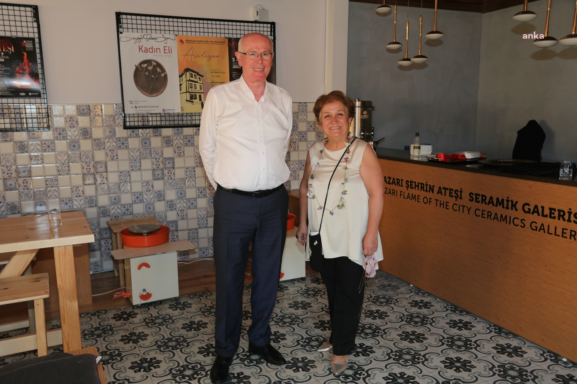 ‘ODUNPAZARI ŞEHRİN ATEŞİ SERAMİK GALERİSİ’ AÇILDI