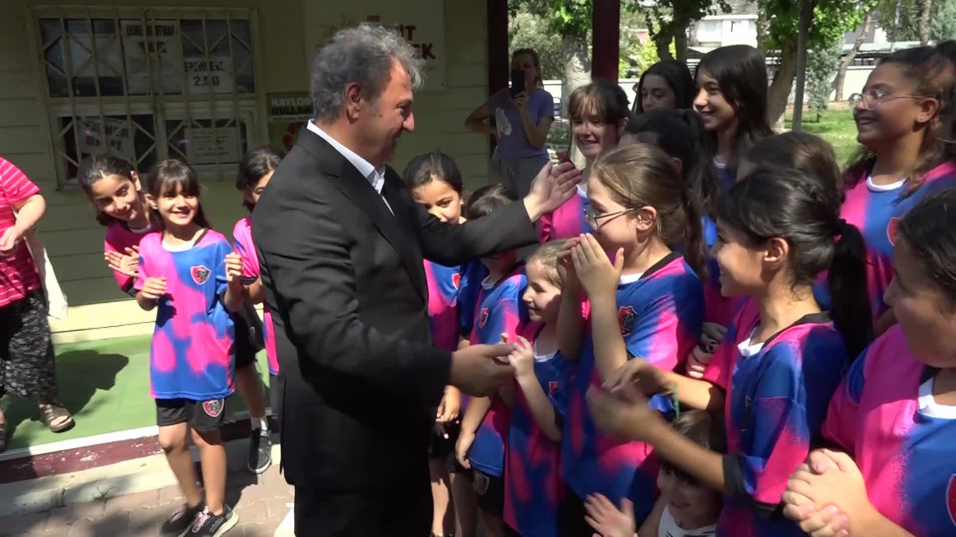 FİLENİN SULTANLARI BORNOVA SERİNTEPE’DE YETİŞECEK