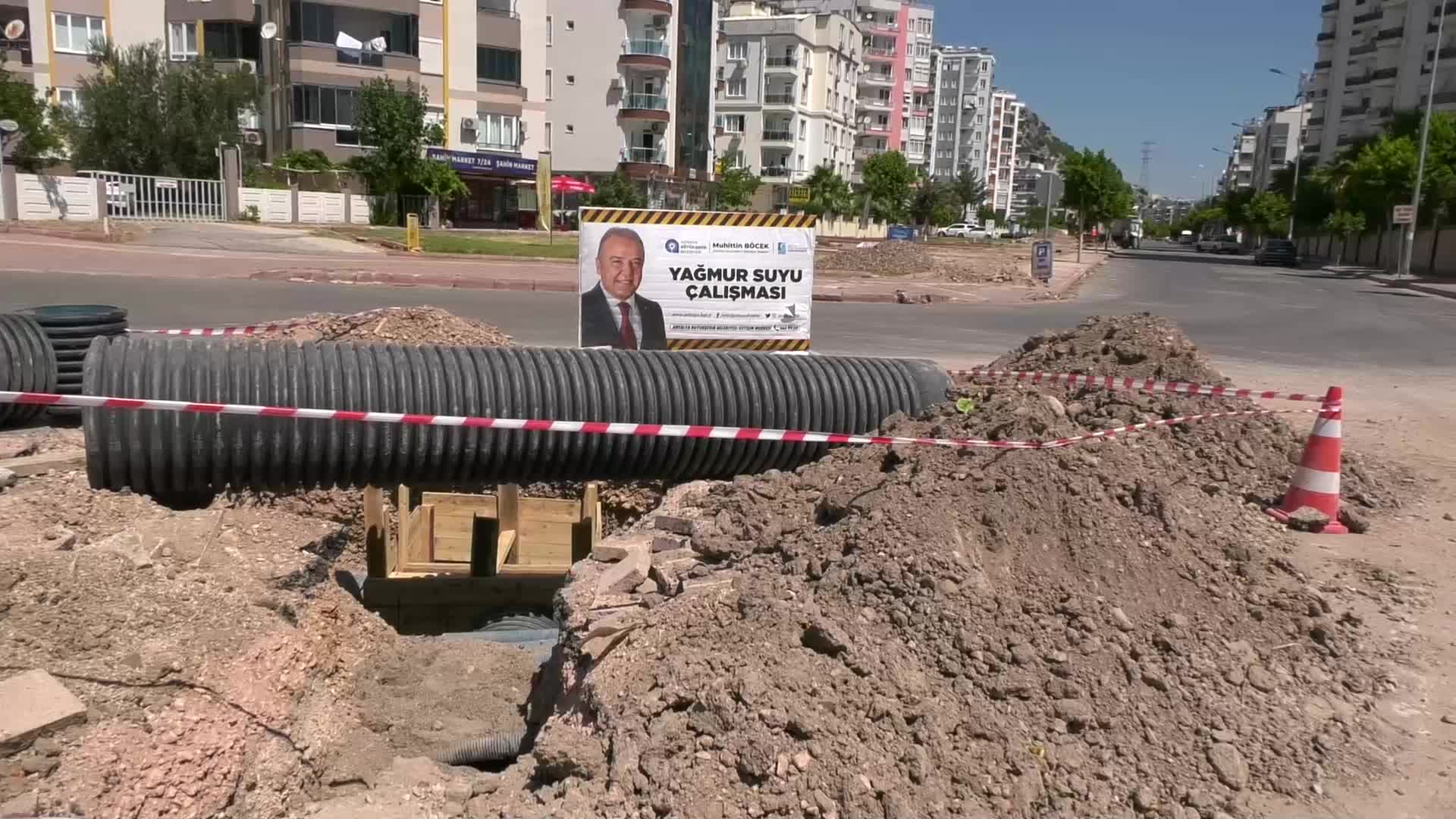 ANTALYA BÜYÜKŞEHİR’DEN HURMA MAHALLESİ’NE 2 KİLOMETRELİK YAĞMUR SUYU HATTI