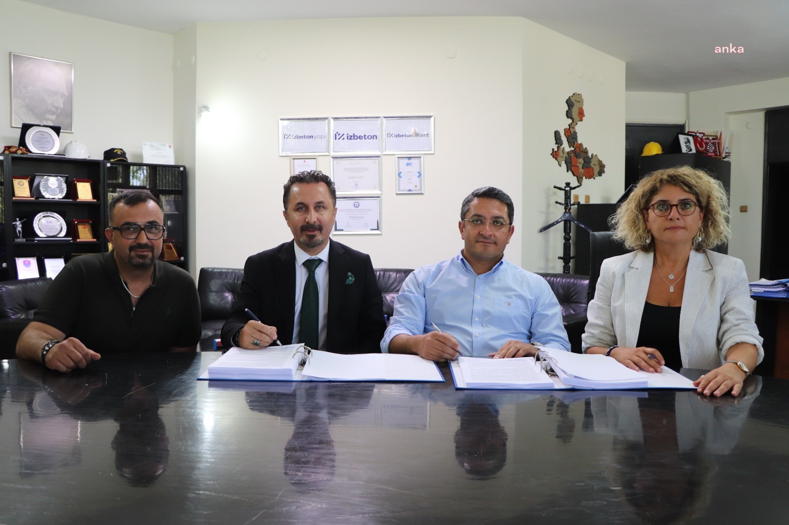 İZMİR UZUNDERE'DE ÜÇÜNCÜ ETAP KENTSEL DÖNÜŞÜM BAŞLIYOR