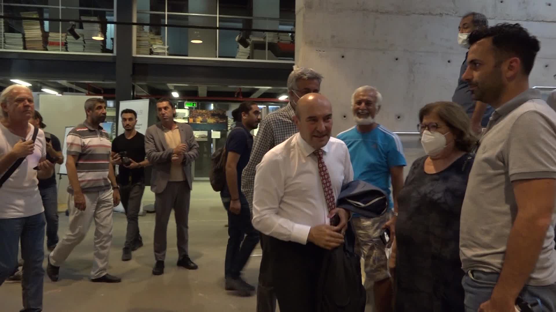 İZMİR'DE ASBESTLİ GEMİYE KARŞI ORTAK MÜCADELE KARARI