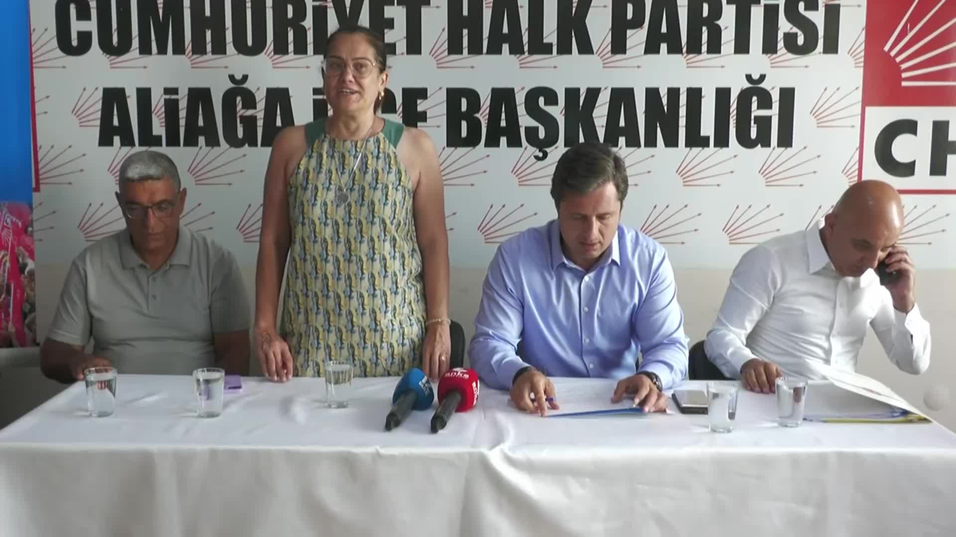 DENİZ YÜCEL'DEN ASBESTLİ GEMİ TEPKİSİ: "BU ZEHİR TİCARETİNDEN YOL YAKINKEN DÖNÜN. BU ZEHİR BOMBASINI ALİAĞA VE İZMİR'İN ORTASINDA PATLATMAYIN"