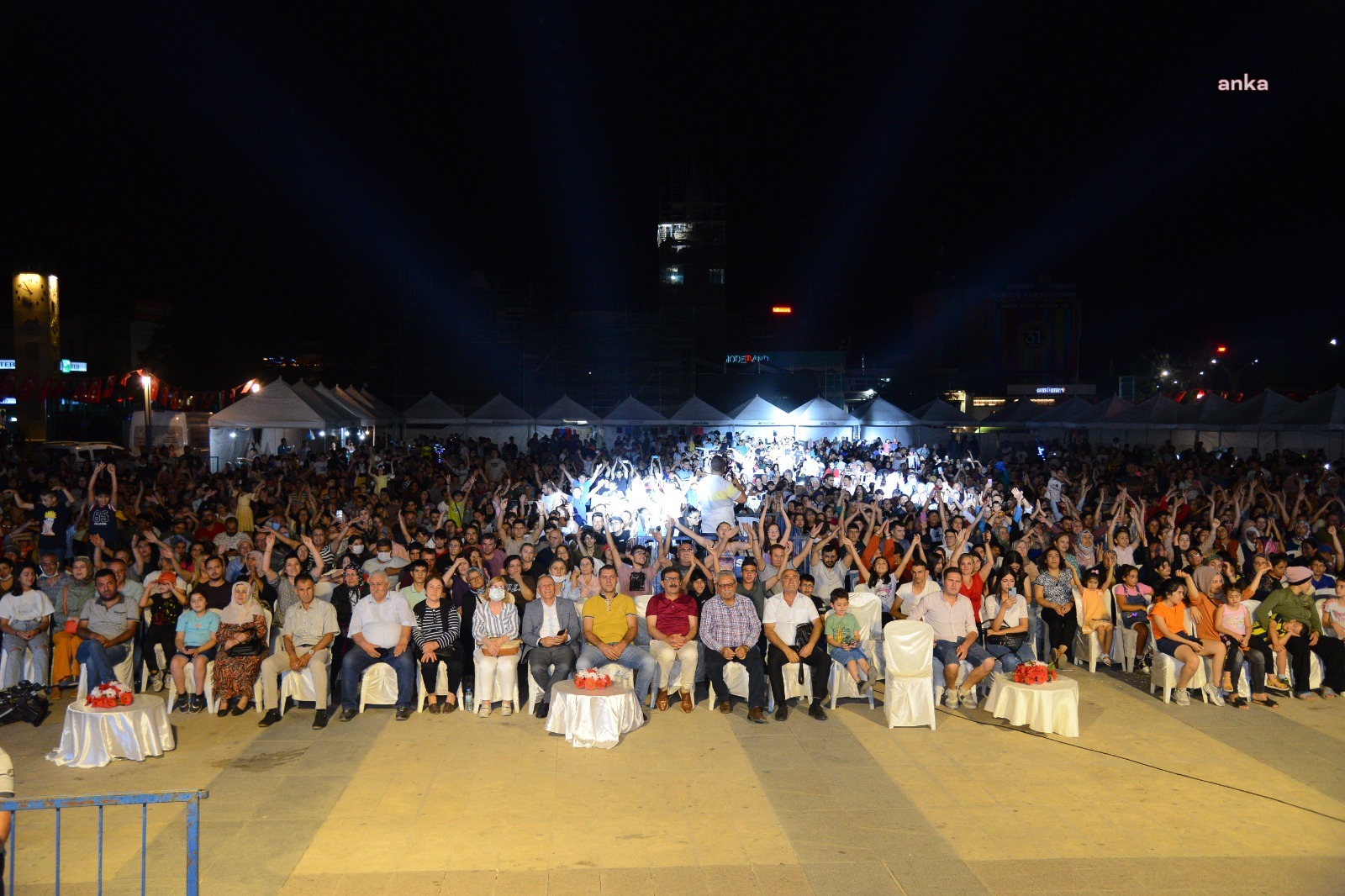 KIRŞEHİR'DE GURBETÇİ ŞENLİĞİ, TOLGA KAYA KONSERİ İLE SONA ERDİ