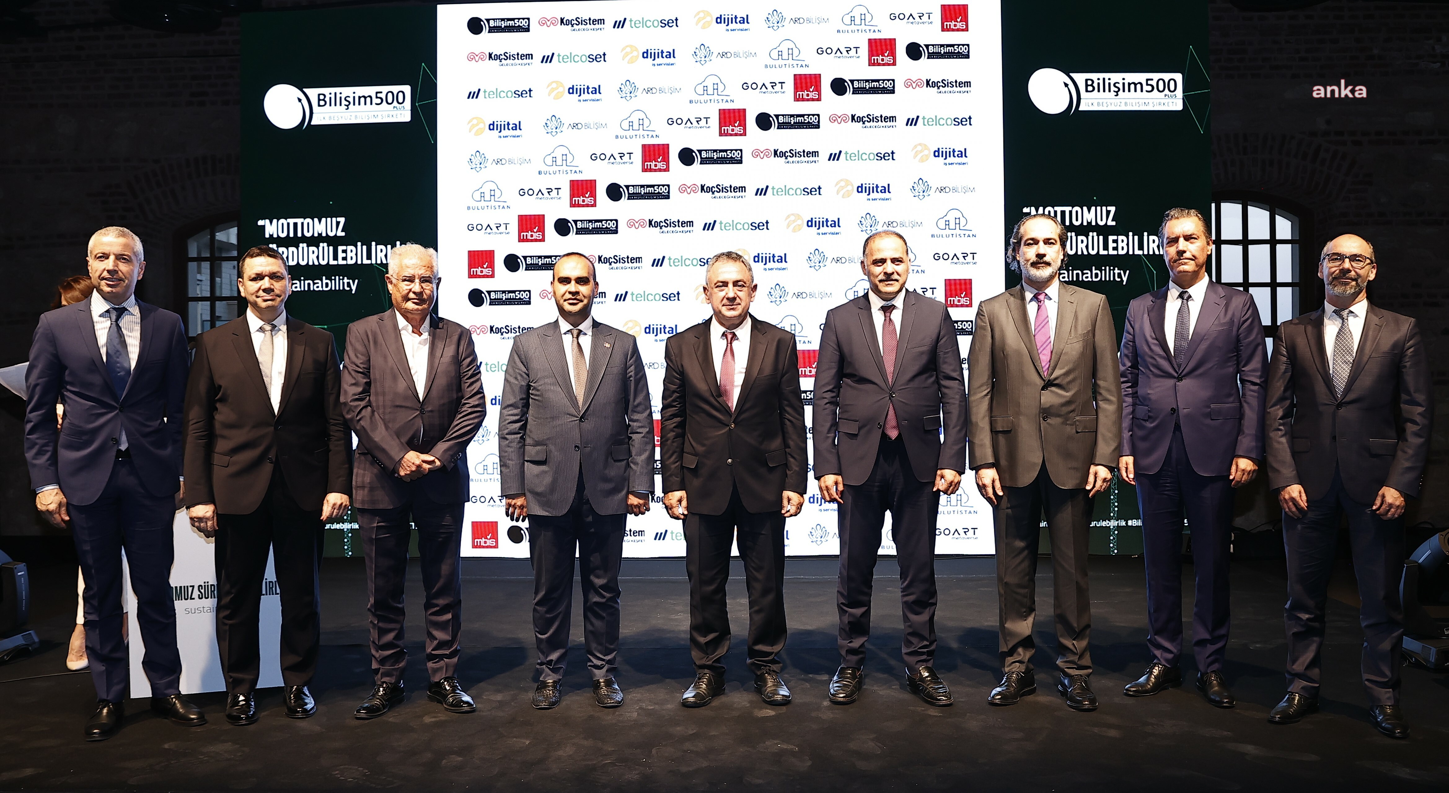 BİLİŞİM 500 ŞİRKETLERİNİN 2021 YILI TOPLAM GELİRİ 214 MİLYAR TL OLDU