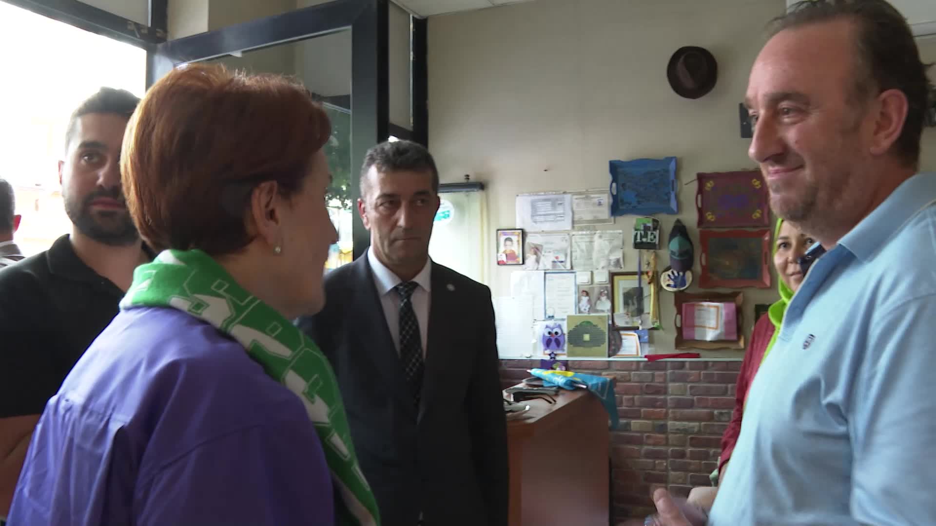 AKŞENER'İN ZİYARET ETTİĞİ YALOVALI ESNAF: “BEN MÜŞTERİYE FİYAT SÖYLERKEN UTANIYORUM”