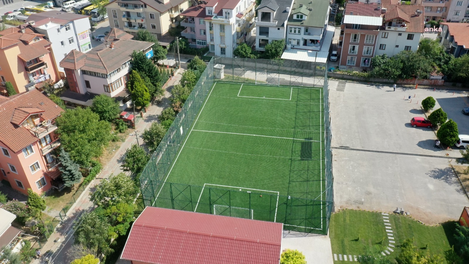 İZMİT BELEDİYESİ'NİN “NİHAT GÜRER SPOR TESİSLERİ” AÇILIYOR