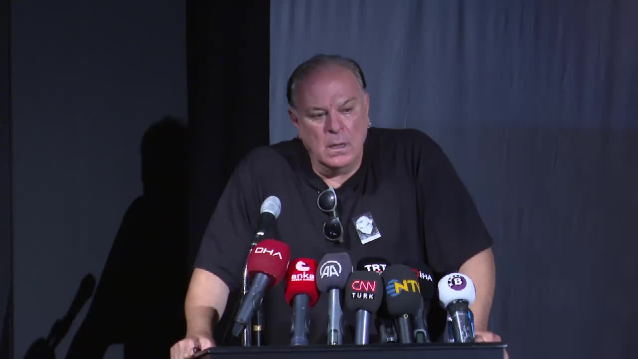 TİYATRO SANATÇISI SEMİH SERGEN, ANKARA’DA SON YOLCULUĞUNA UĞURLANDI